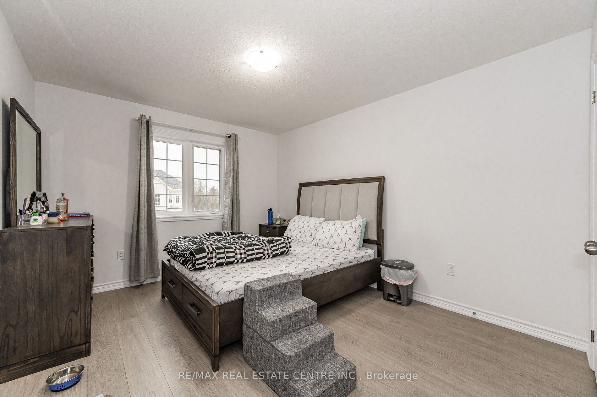 18 Hutchison Rd