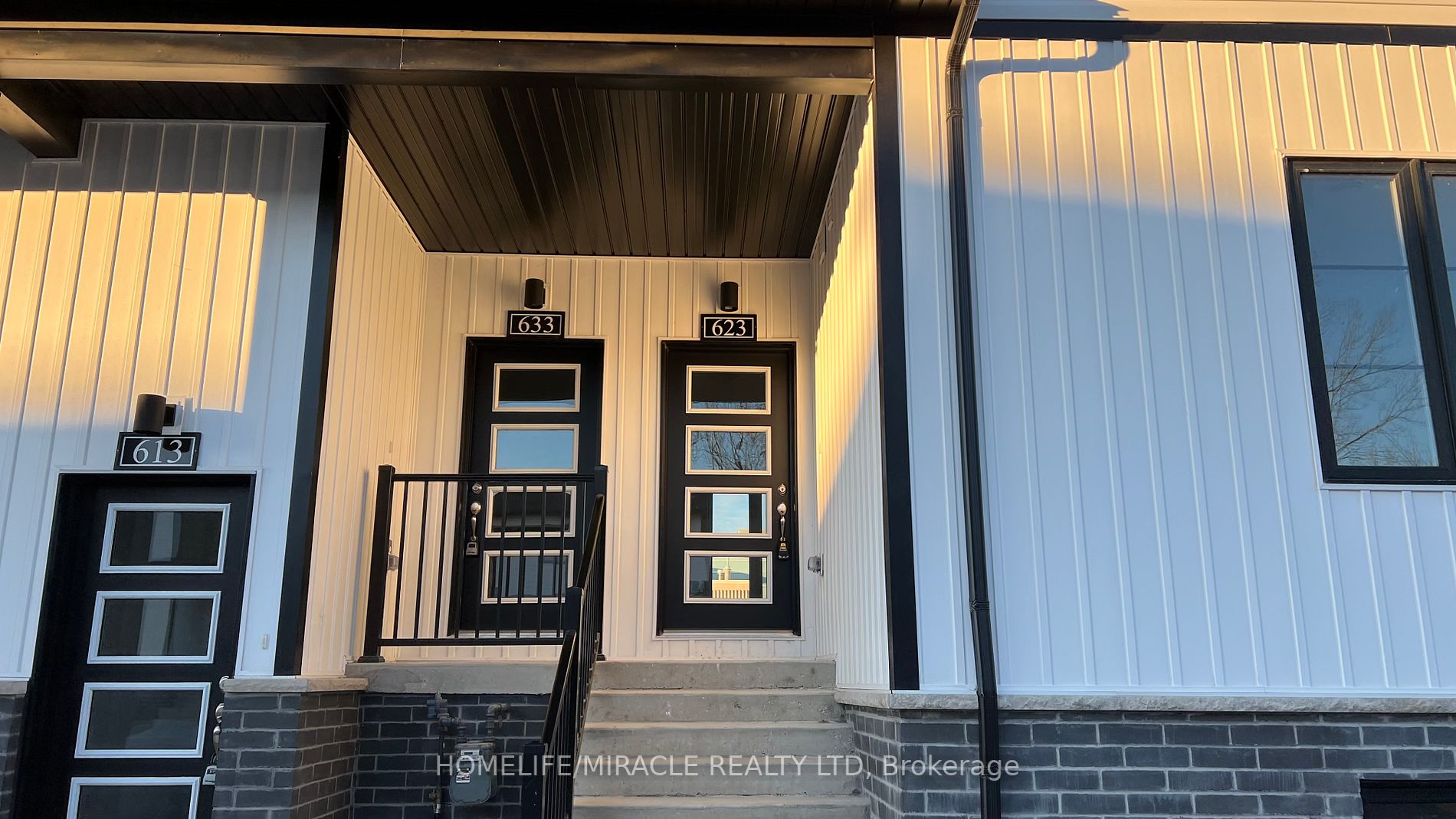 4263 Fourth Ave, #623