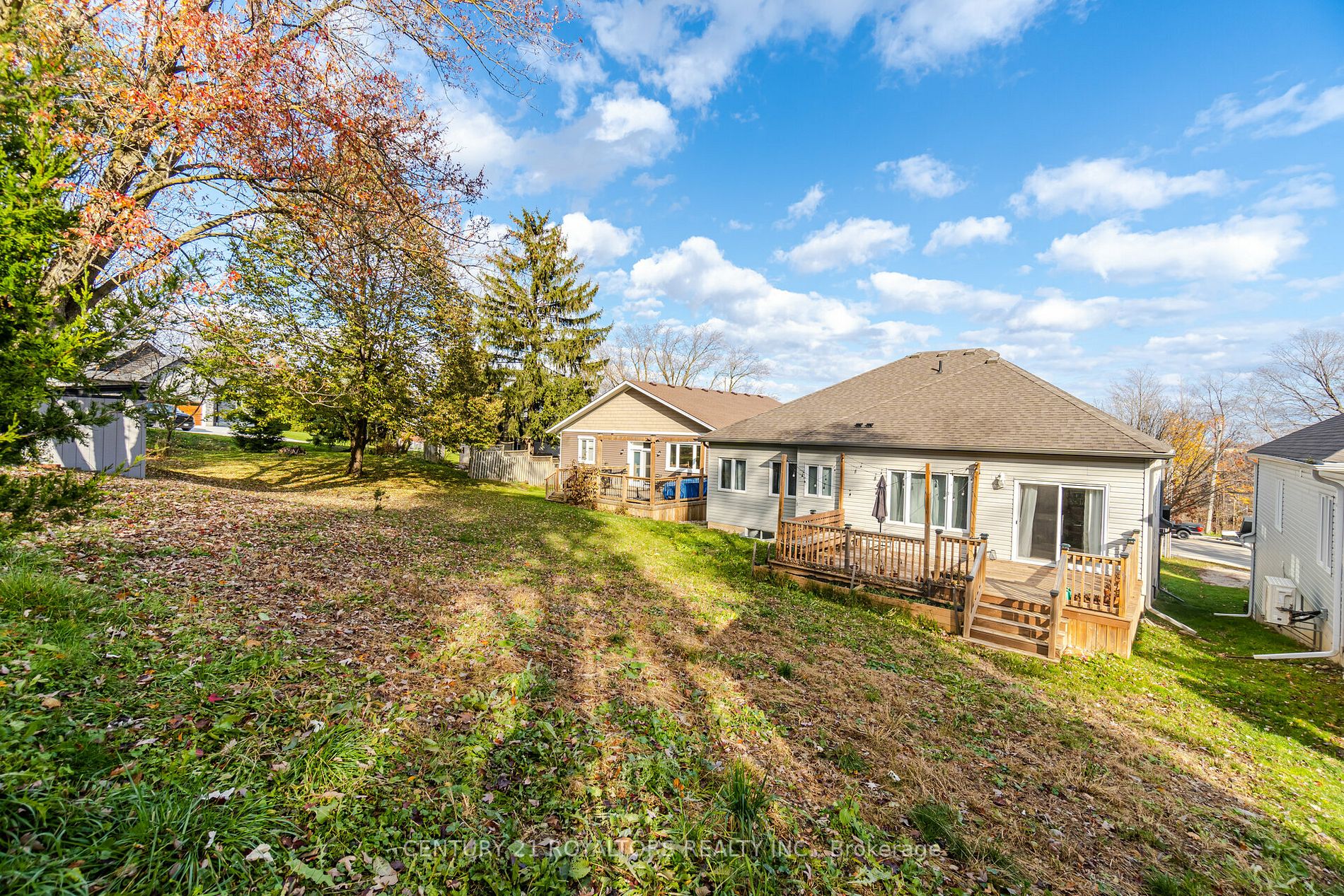 396 Mill St
