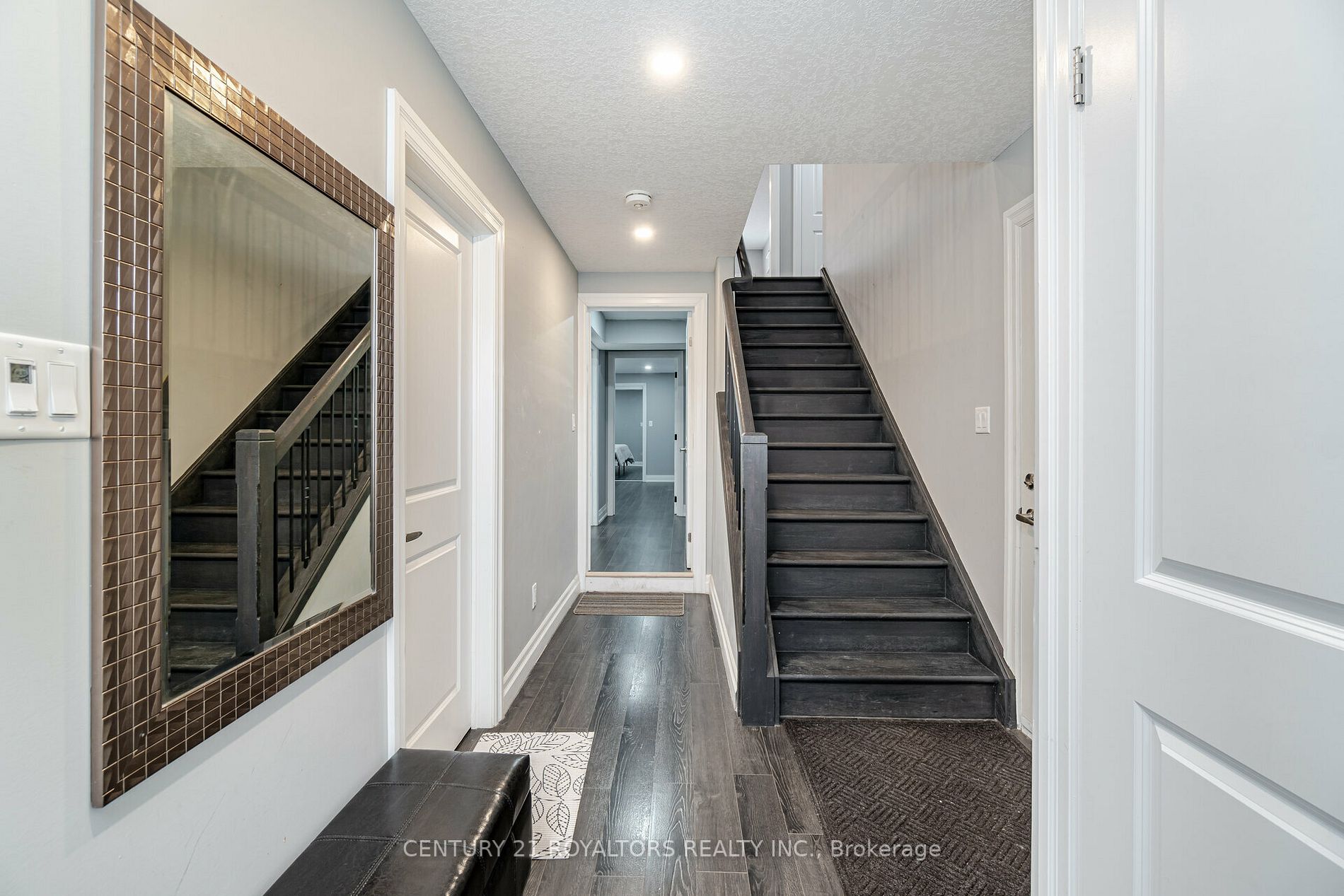 396 Mill St