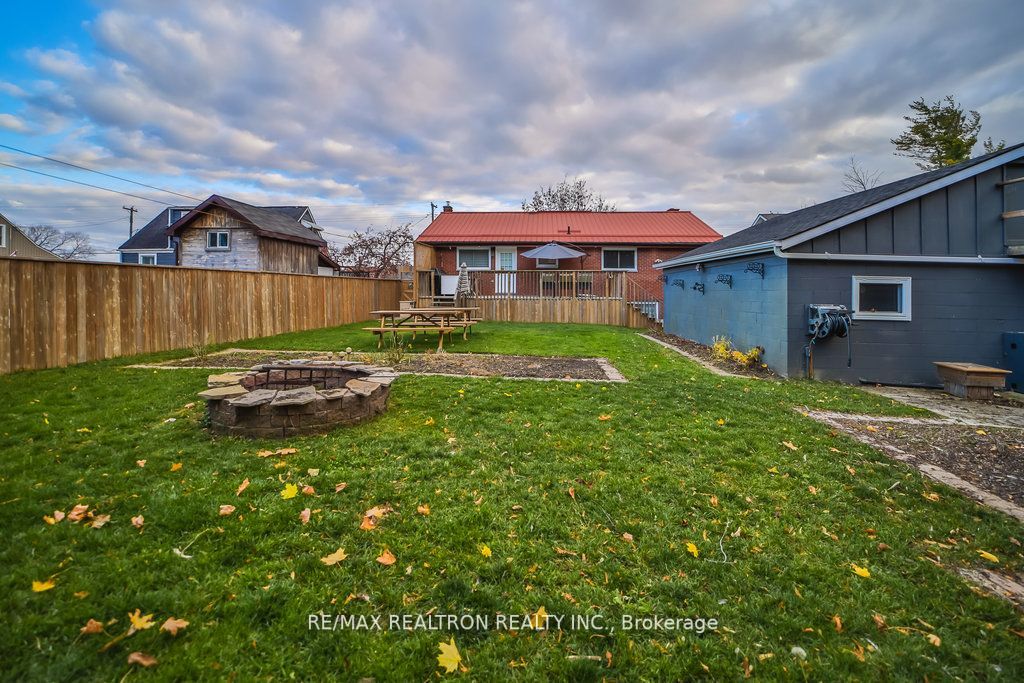 6012 County 50 Rd