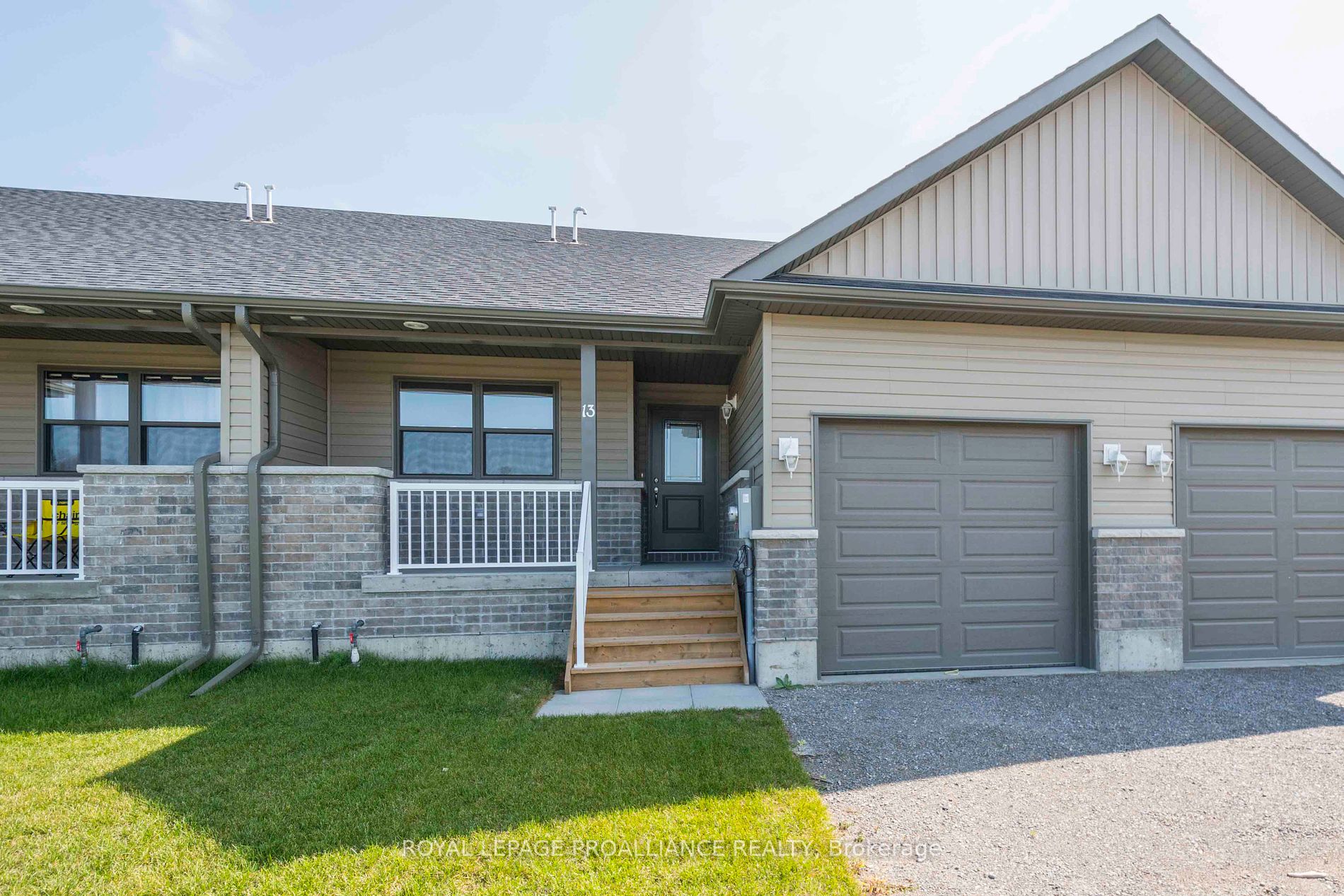 13 Clayton John Ave