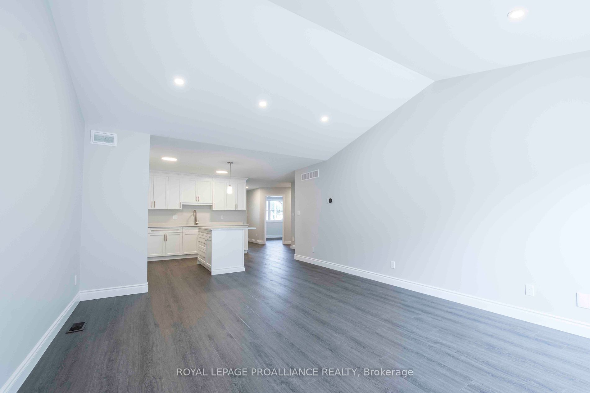 13 Clayton John Ave