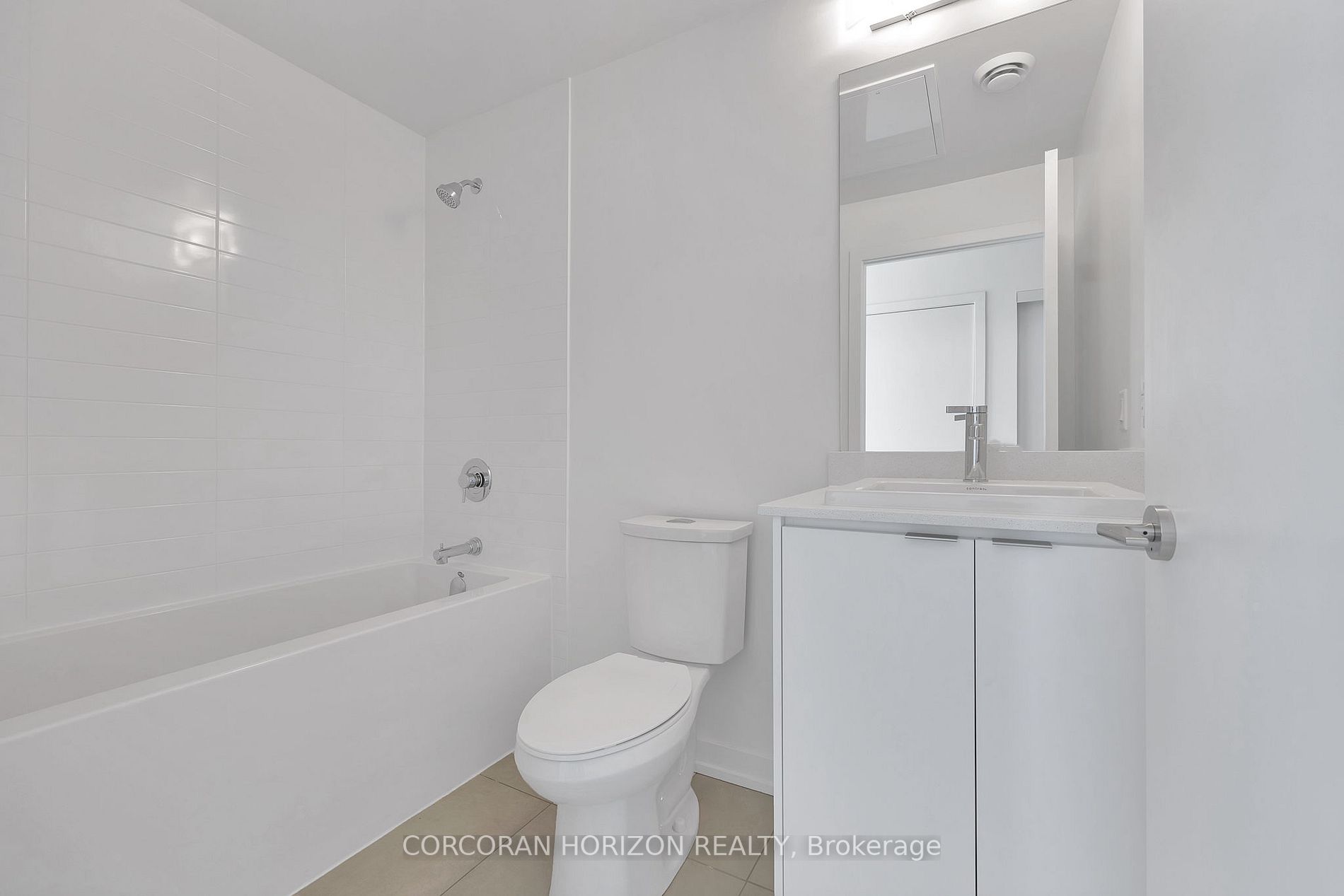 55 Duke St W, #2508