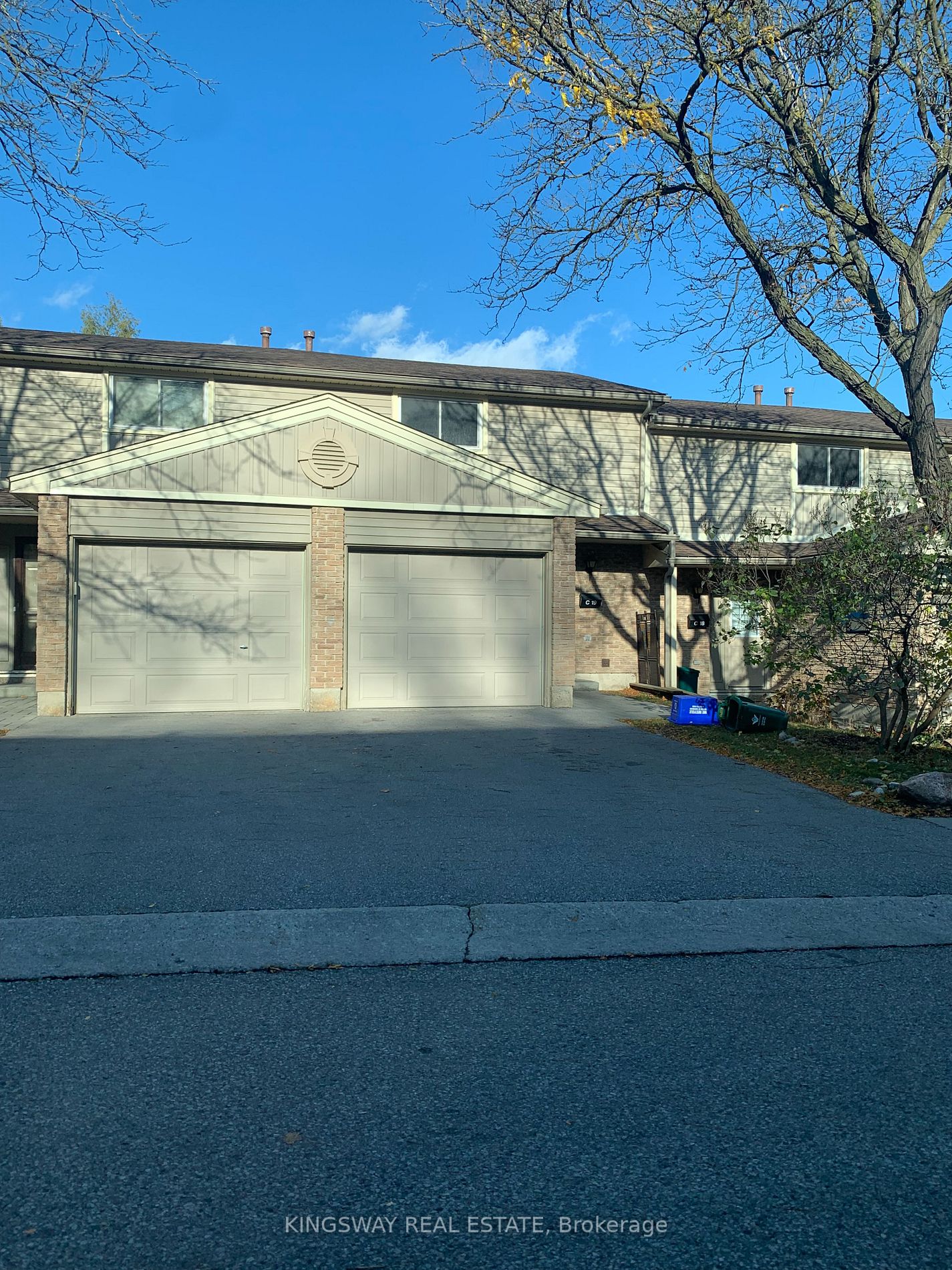 223 Pioneer Dr, #C19