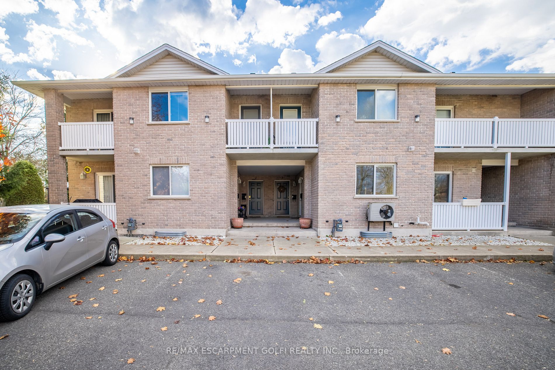 810 Clare Ave, ##2