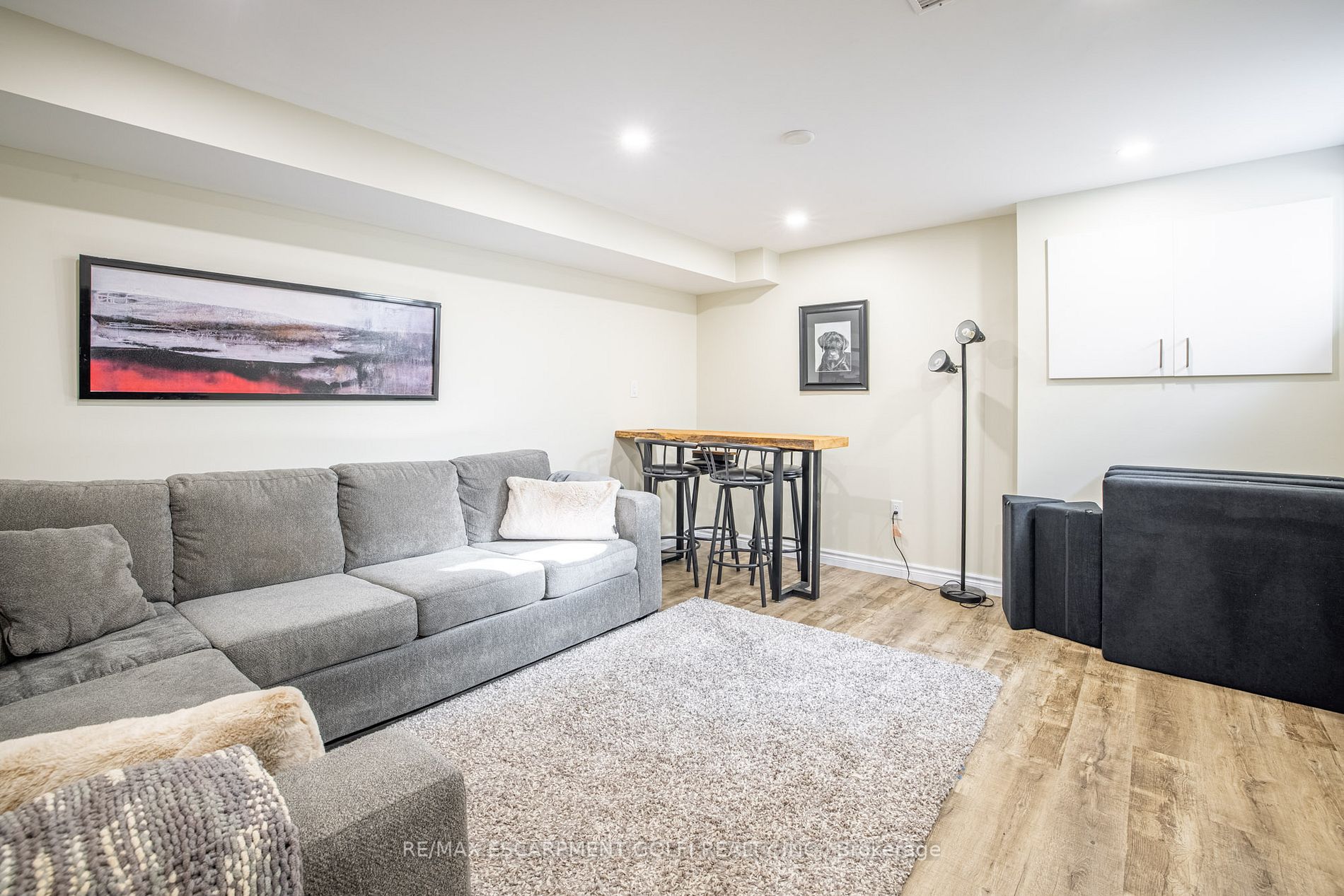 810 Clare Ave, ##2