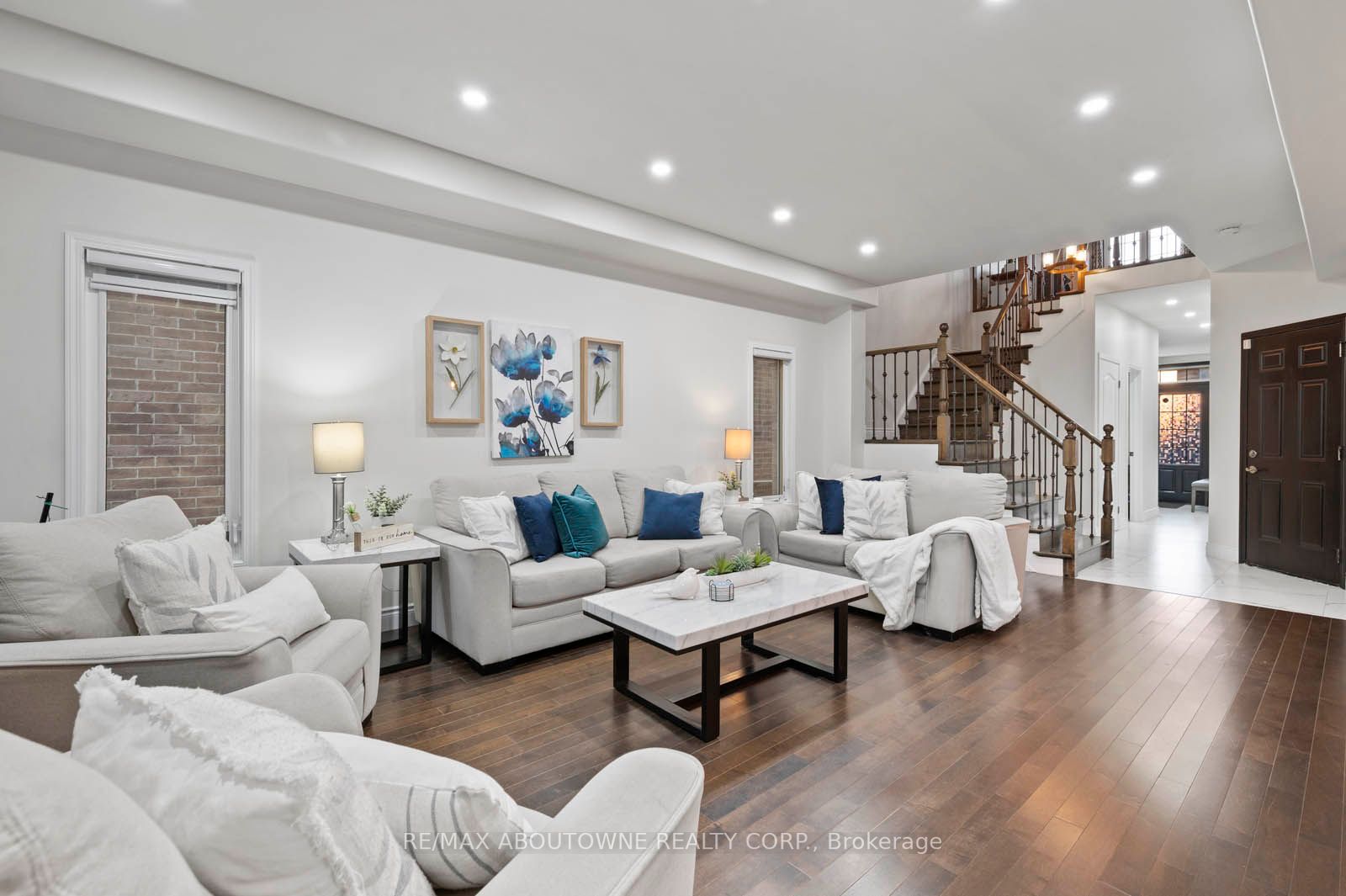 924 Bianca Crt