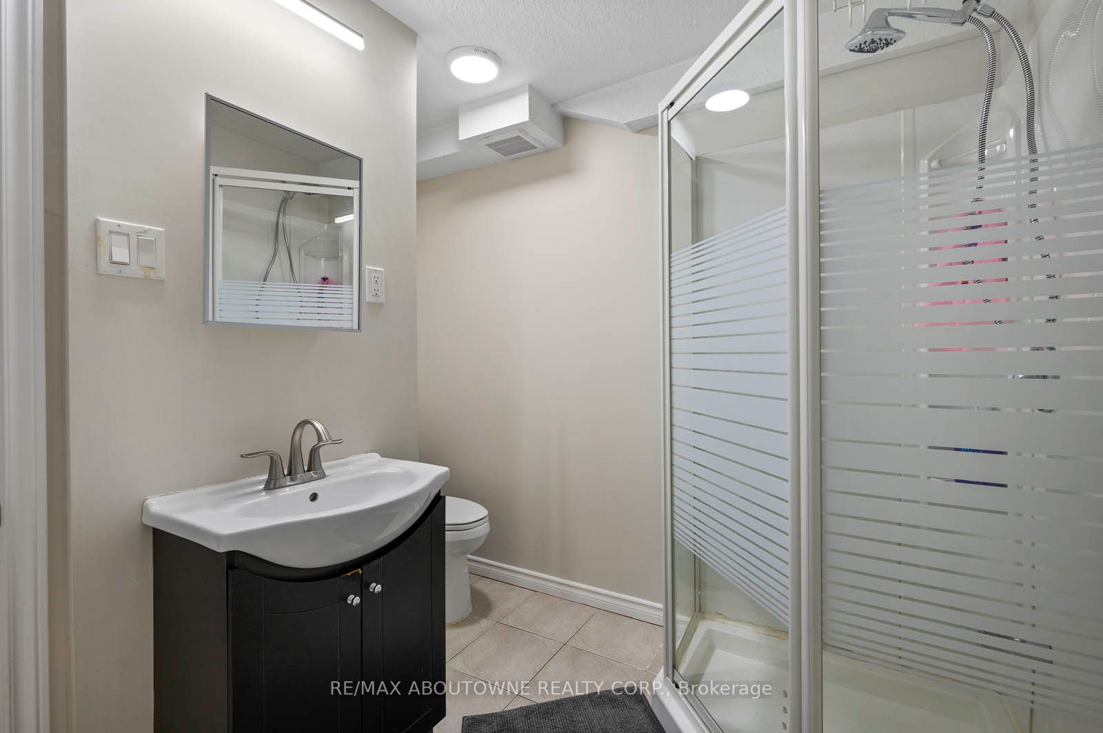 924 Bianca Crt