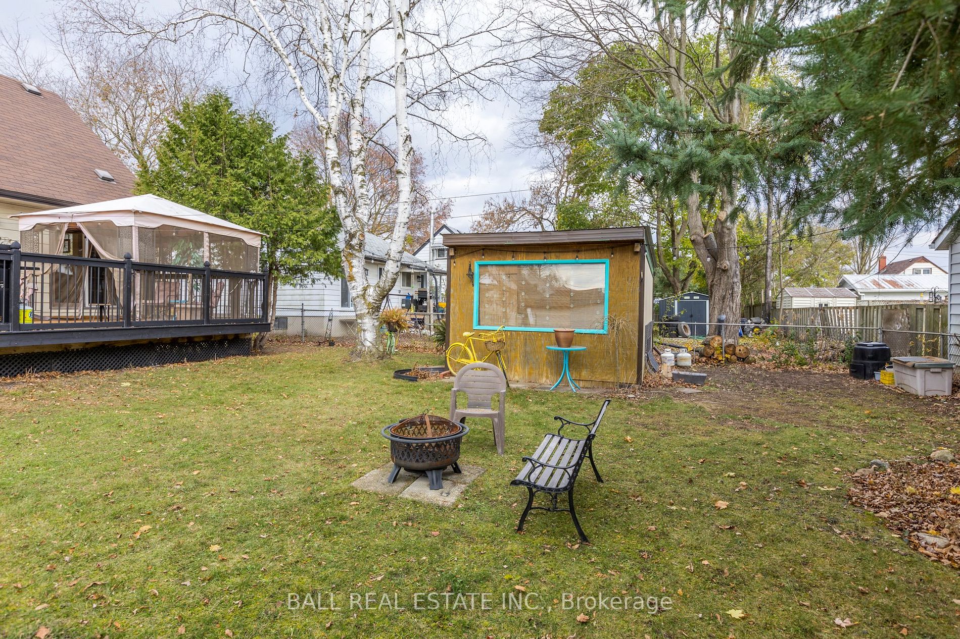 711 Mckellar St