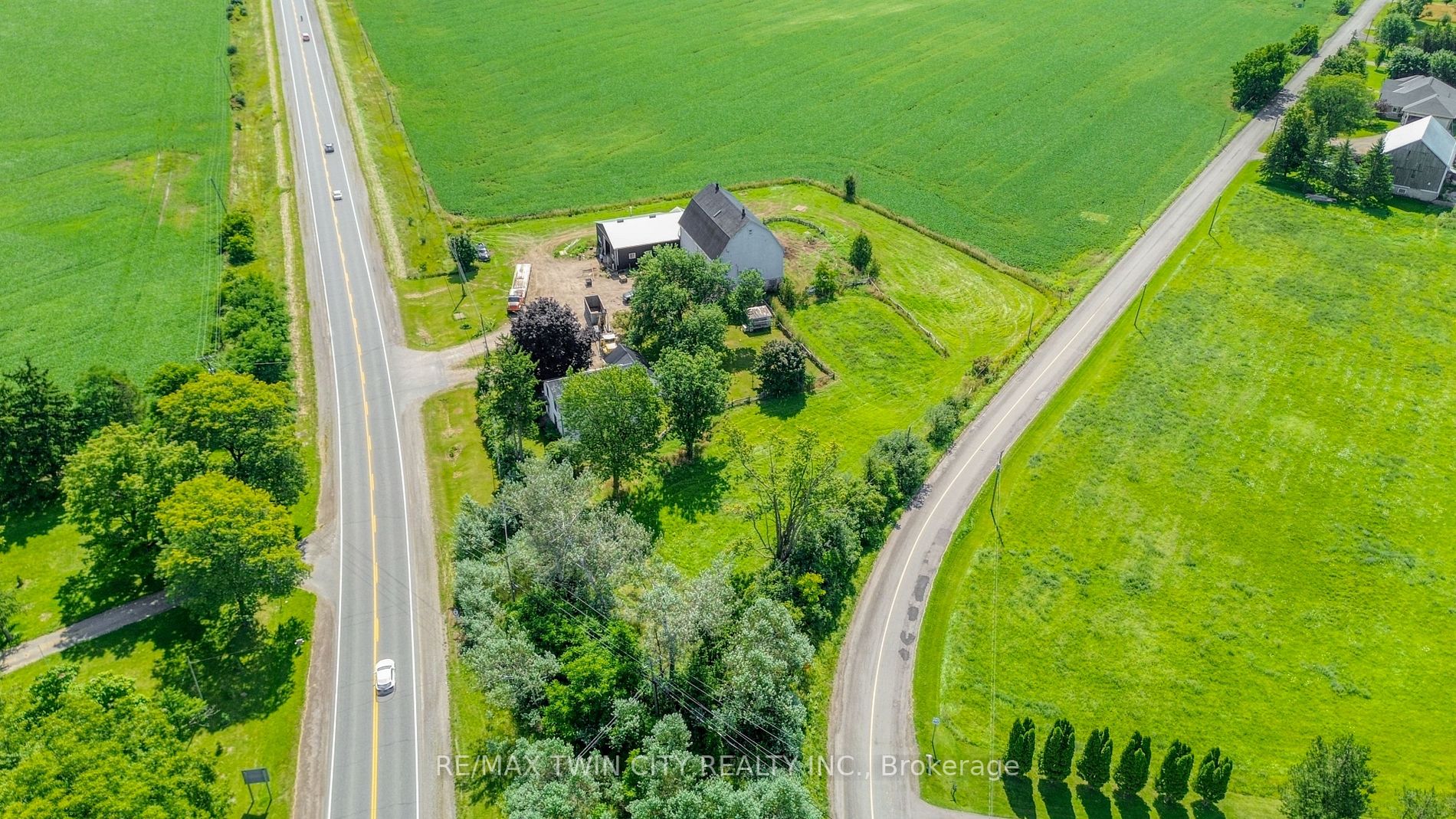 1213 Highway 8