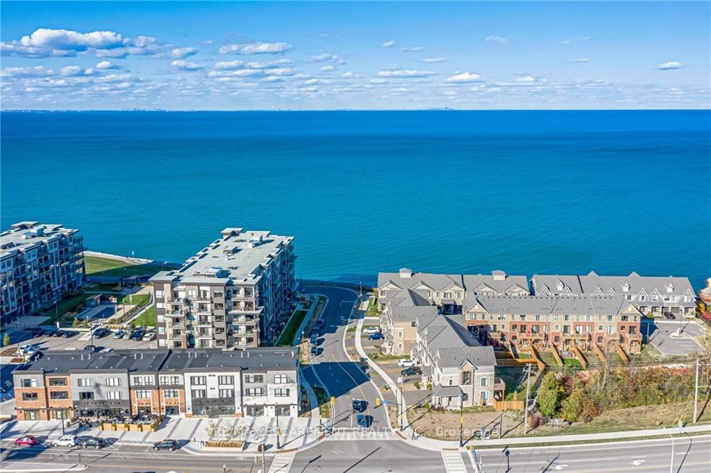 10 Esplanade Lane W, #Ph614