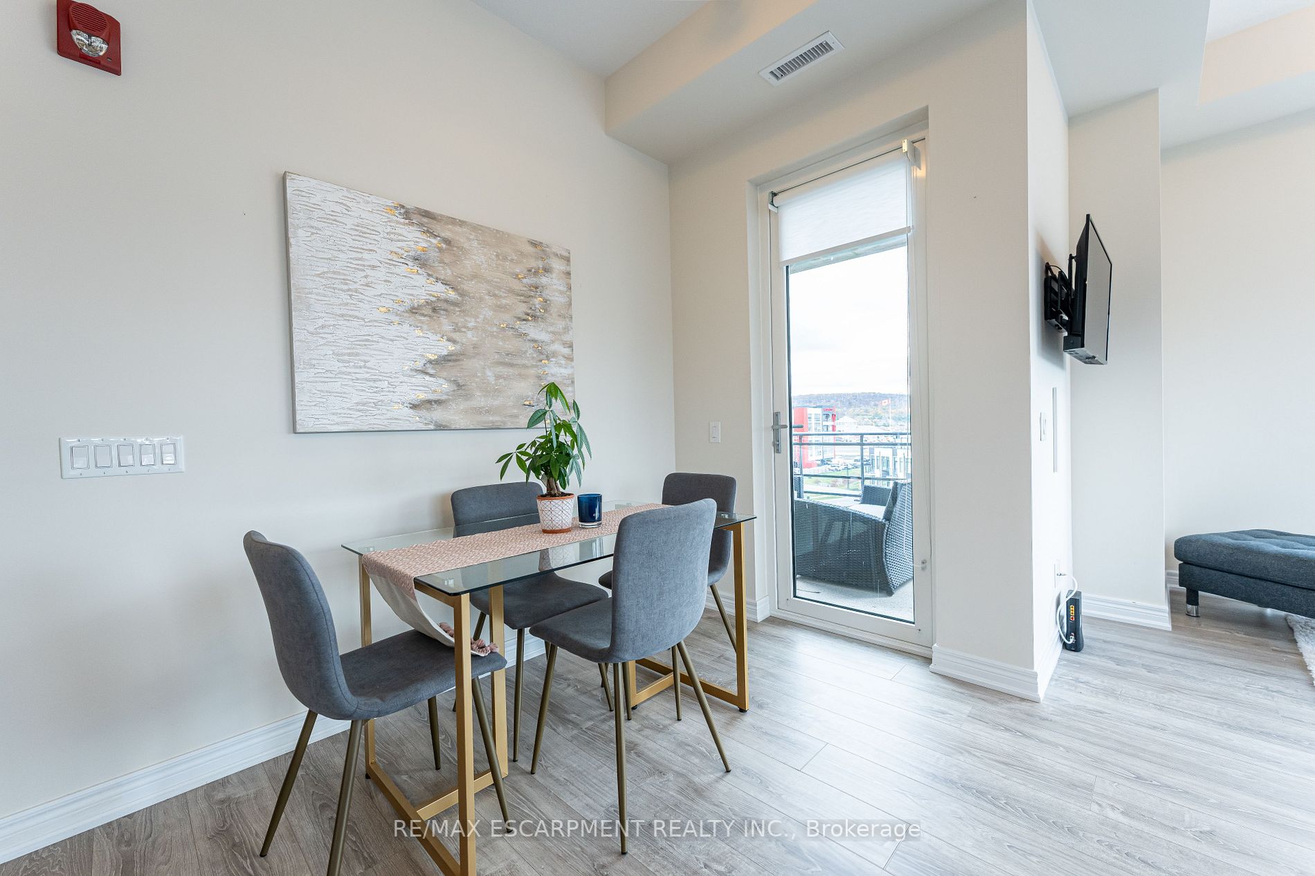 10 Esplanade Lane W, #Ph614