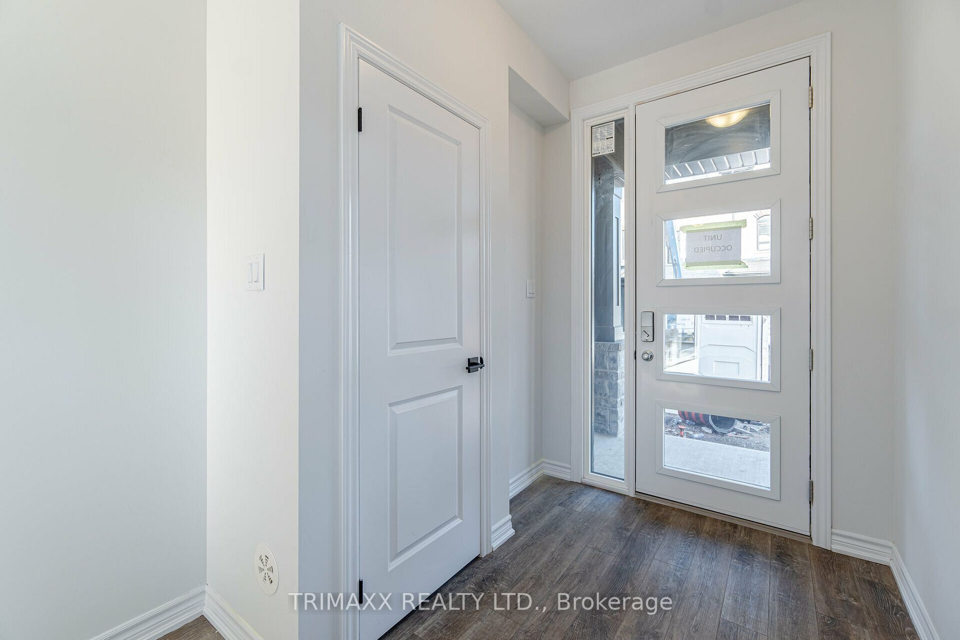 187 Wilson St W, #35
