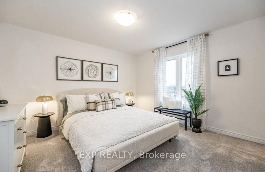6 Sora Lane E, #20