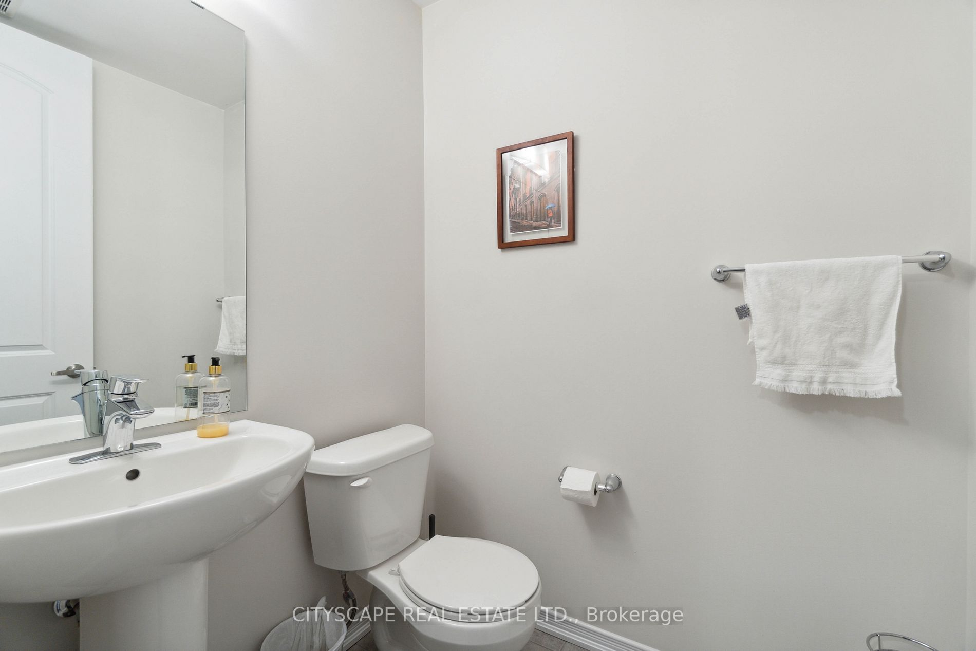 8273 Tulip Tree Dr E, #33