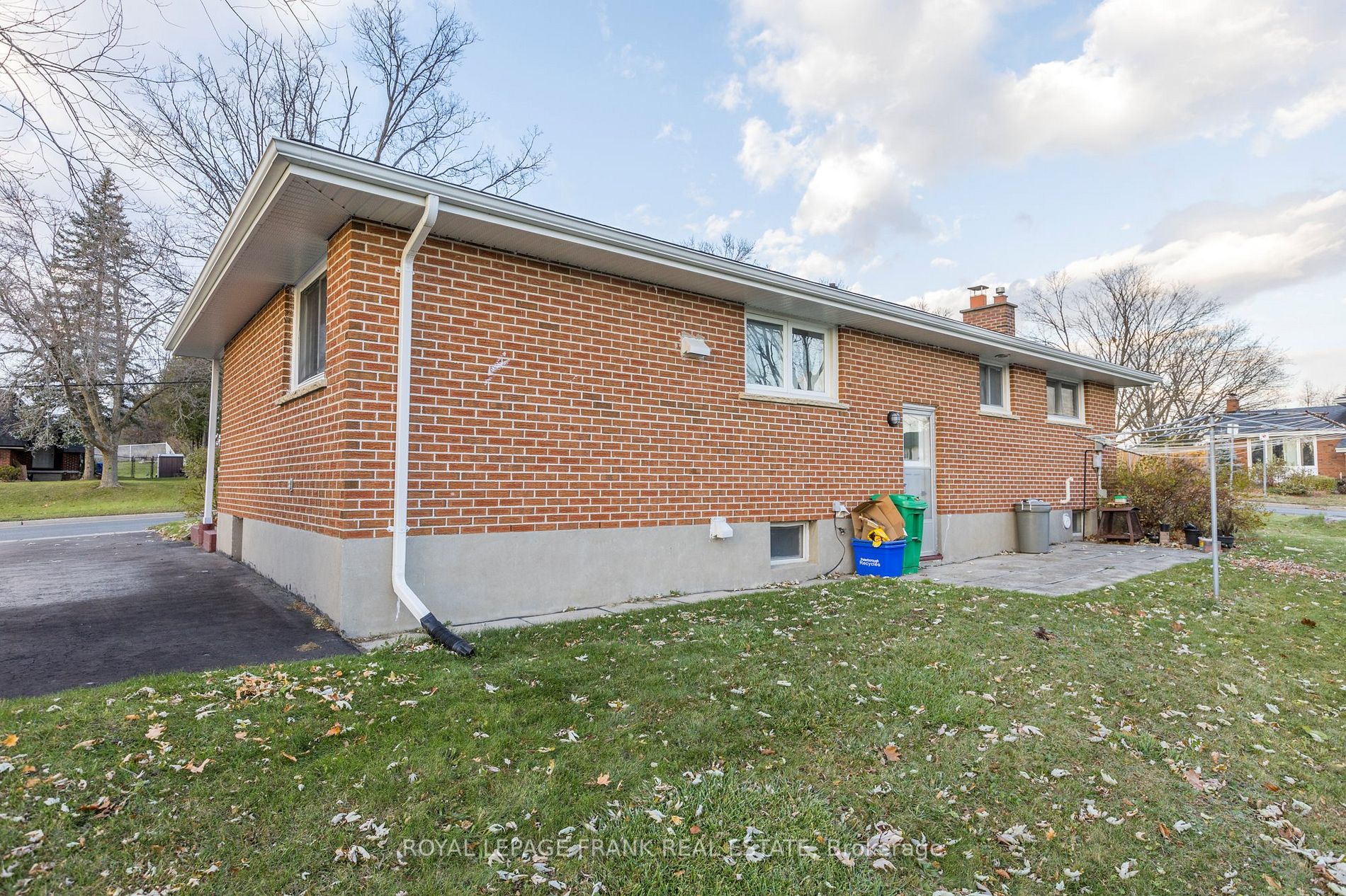 997 Cumberland Ave