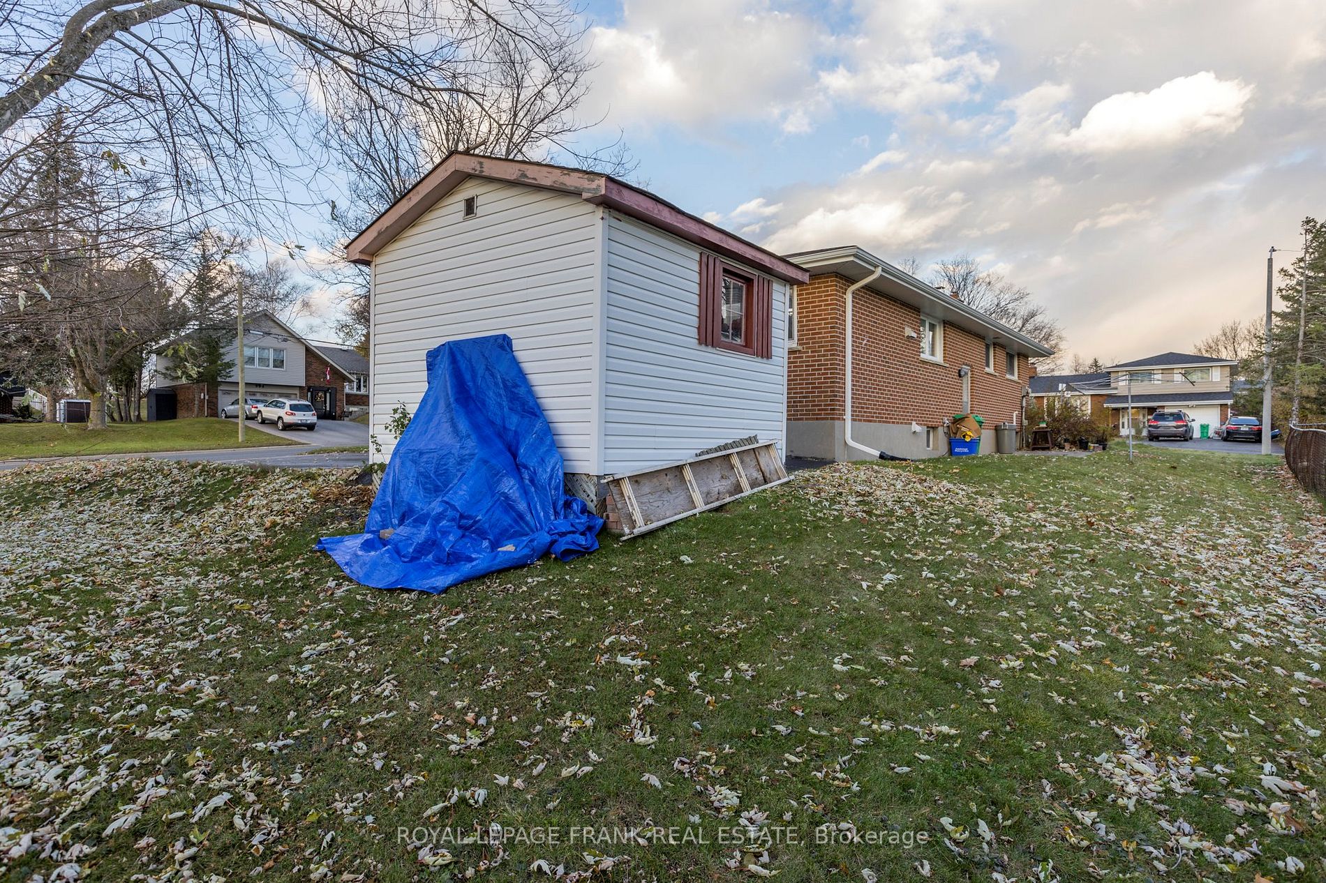 997 Cumberland Ave