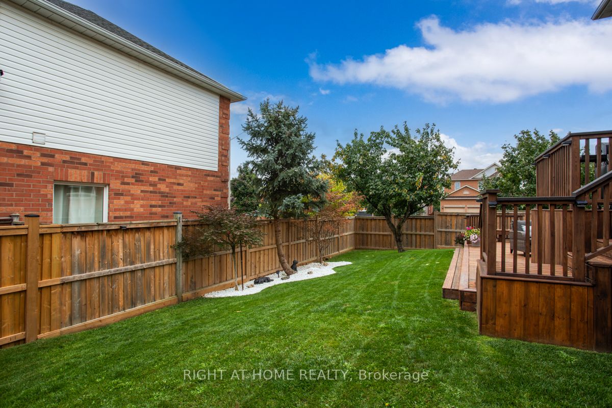 10 Dalrymple Dr