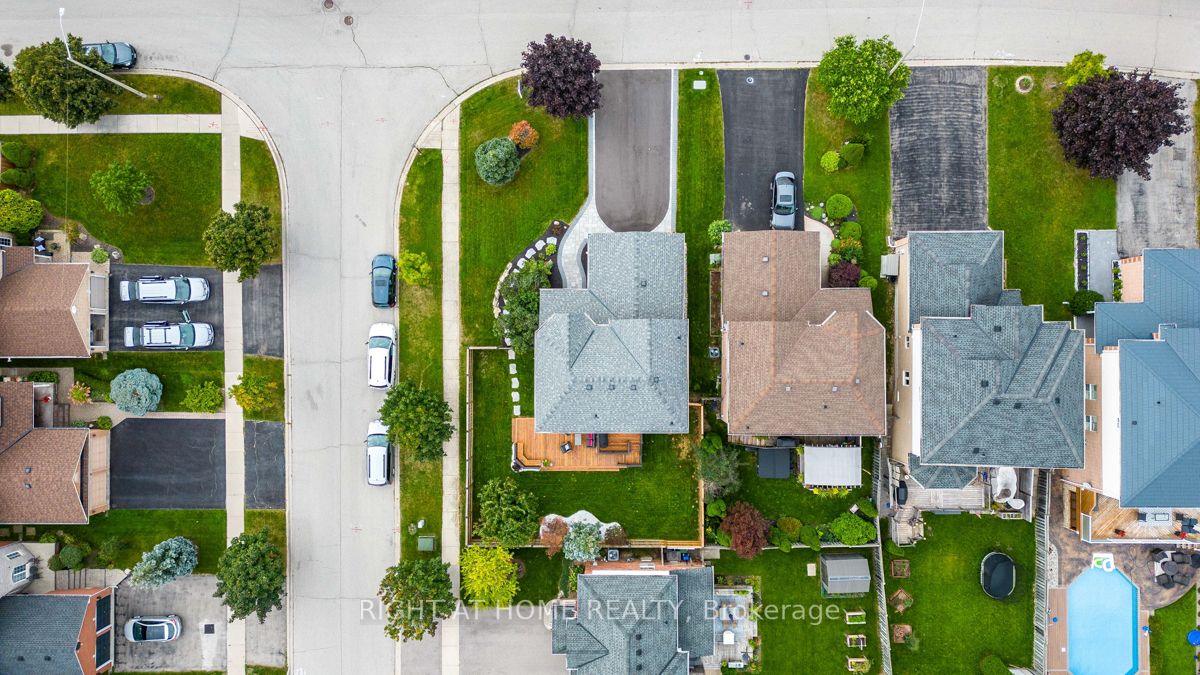 10 Dalrymple Dr