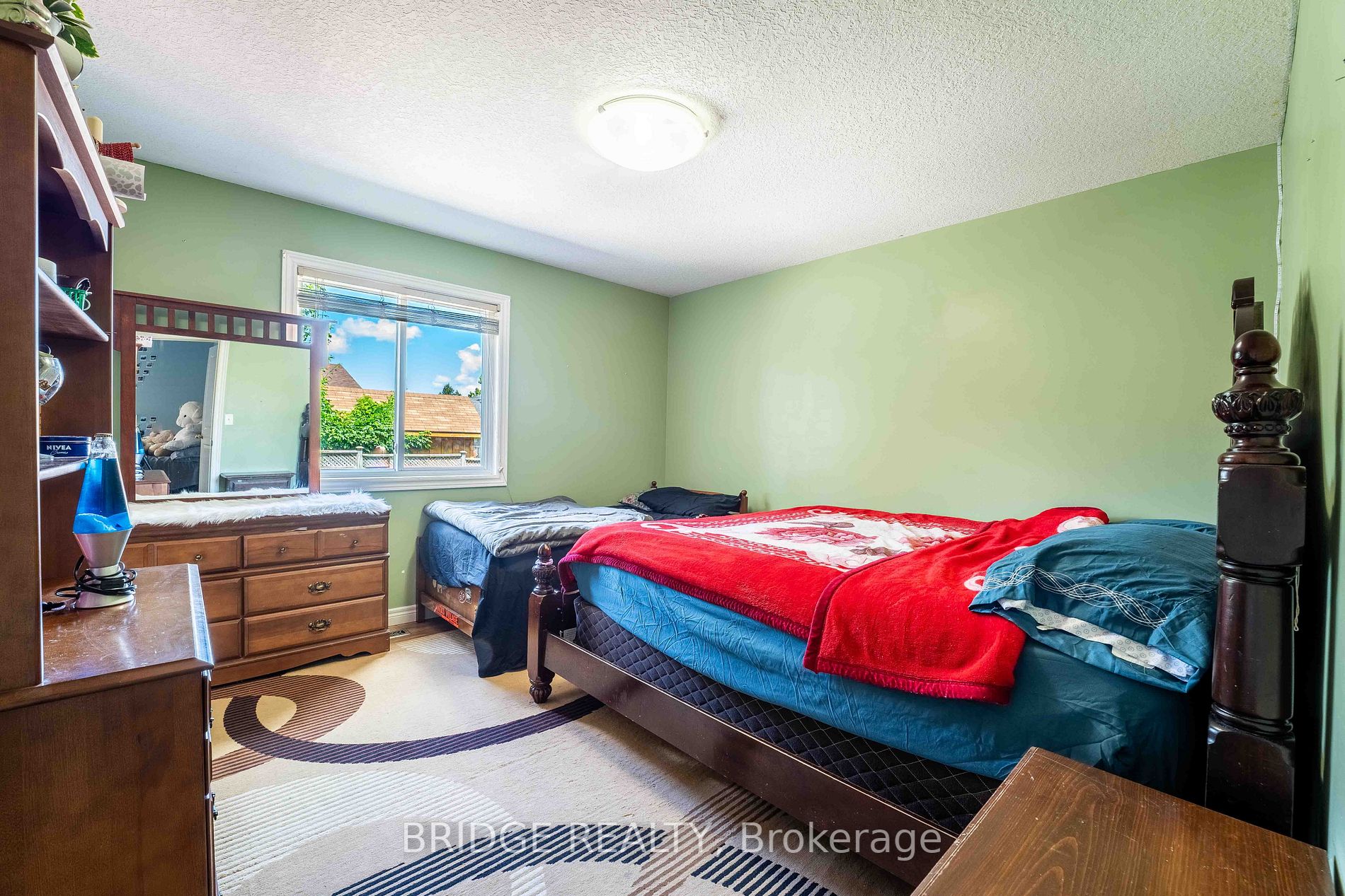 13 Prince Edward Rd
