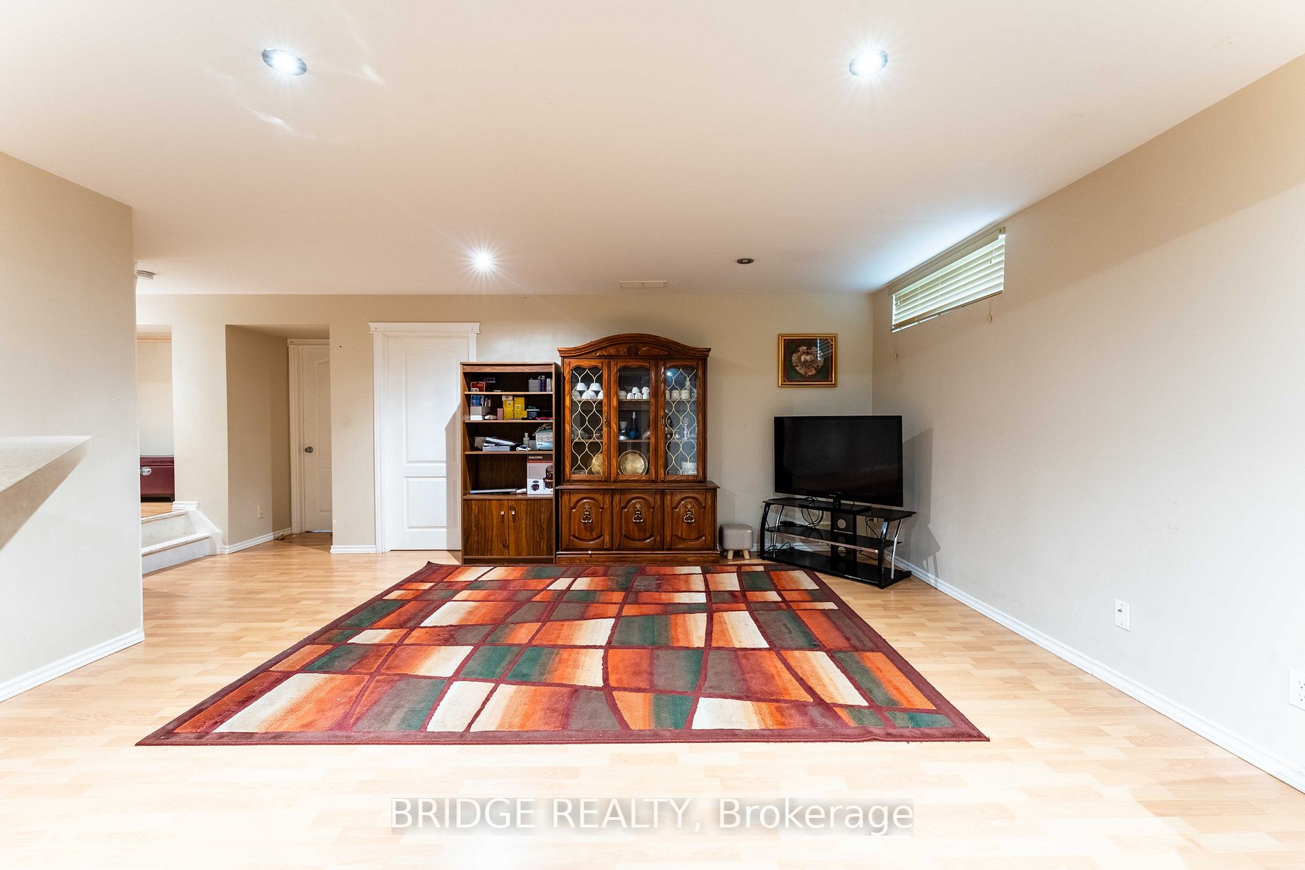 13 Prince Edward Rd