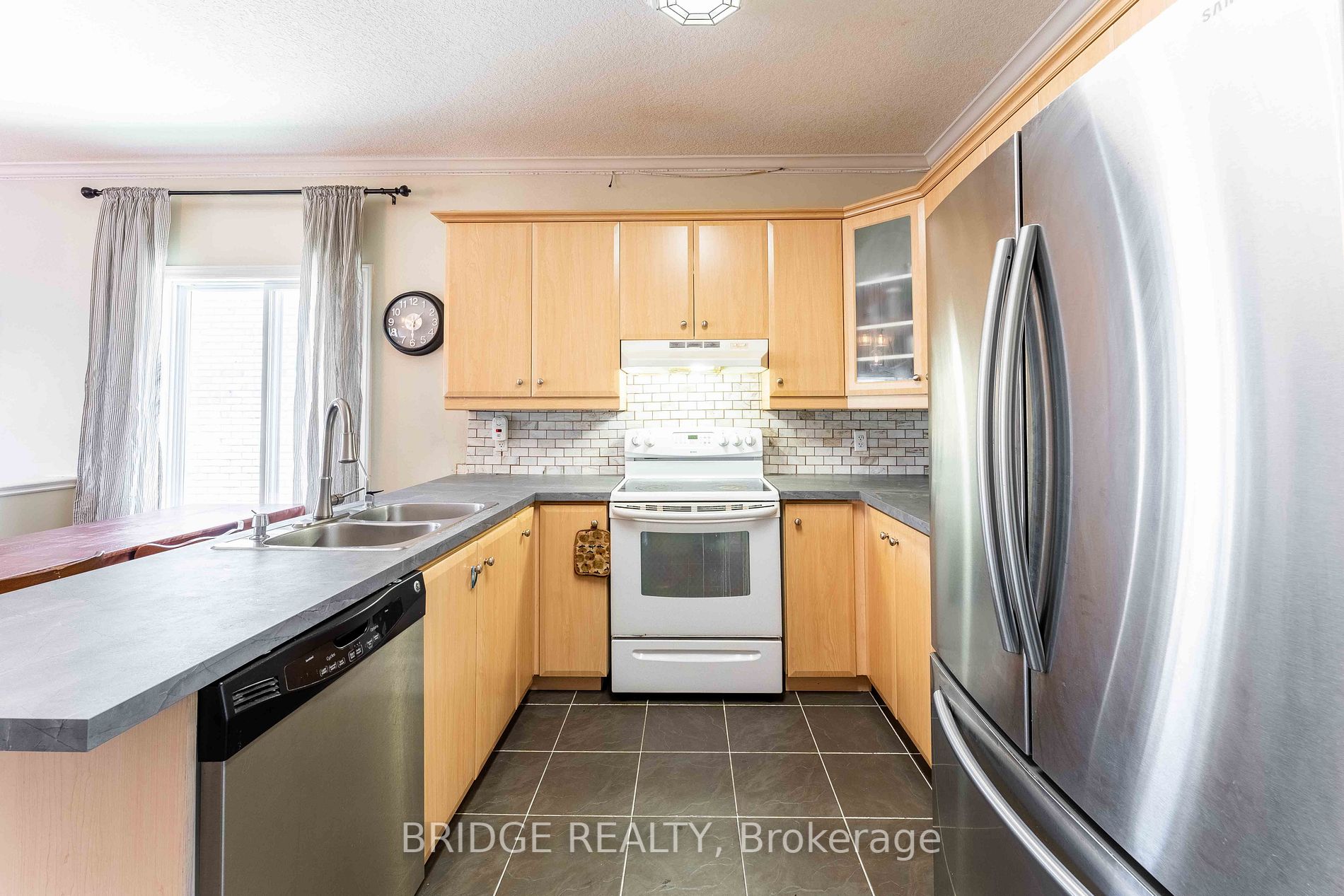 13 Prince Edward Rd