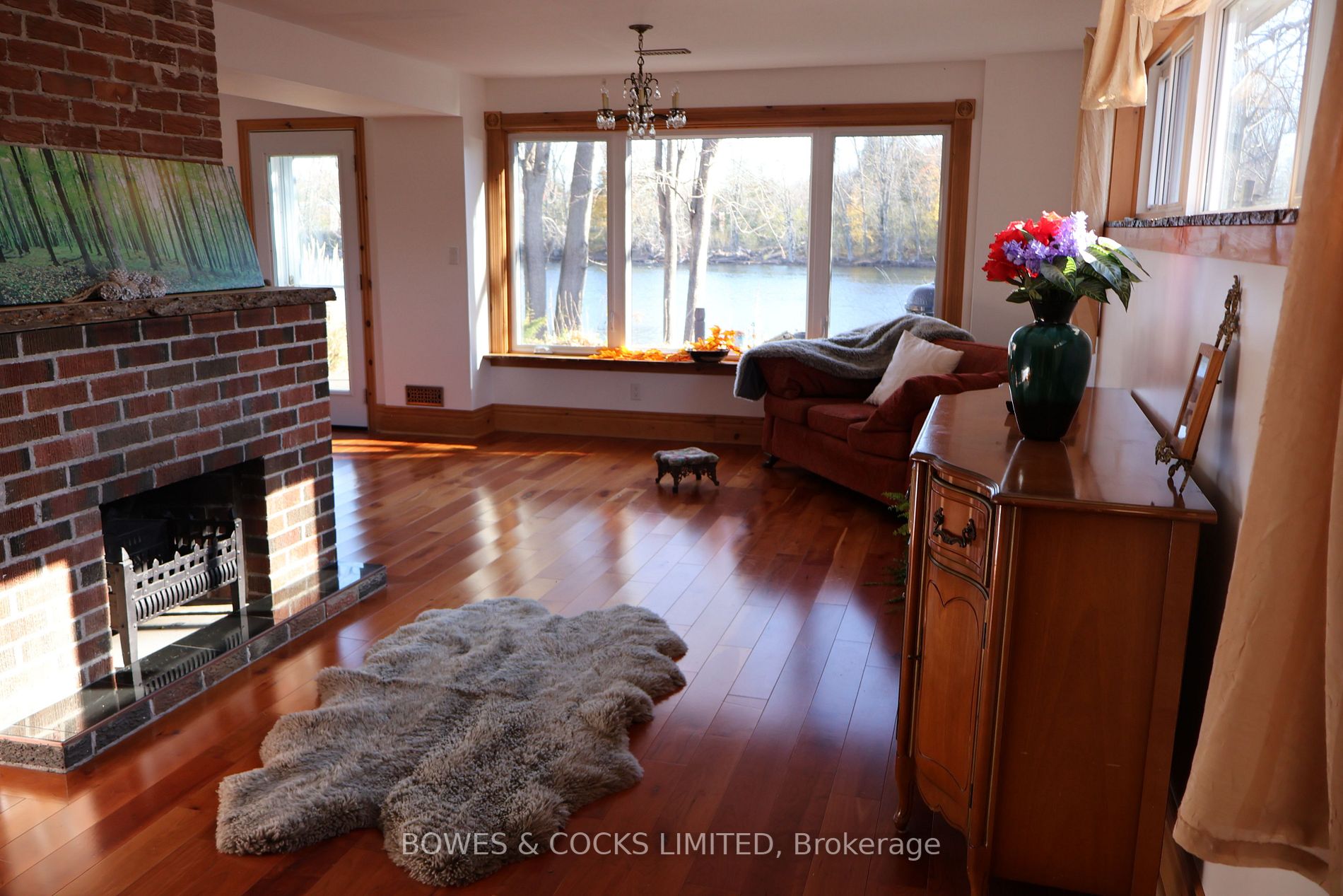509 Riverside Dr