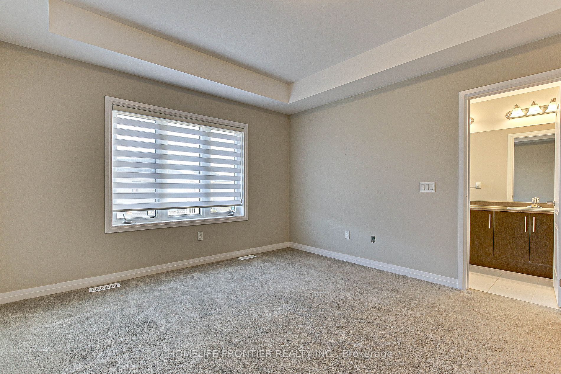 1131 Edinburgh Dr