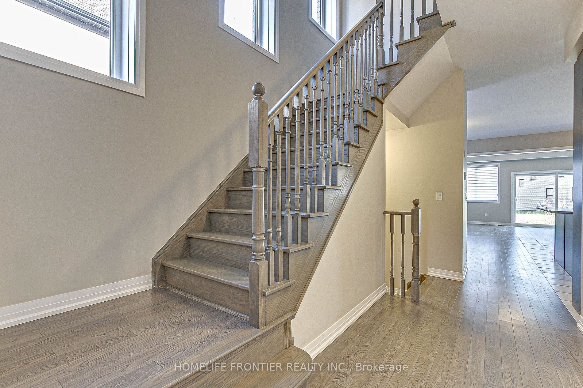 1131 Edinburgh Dr