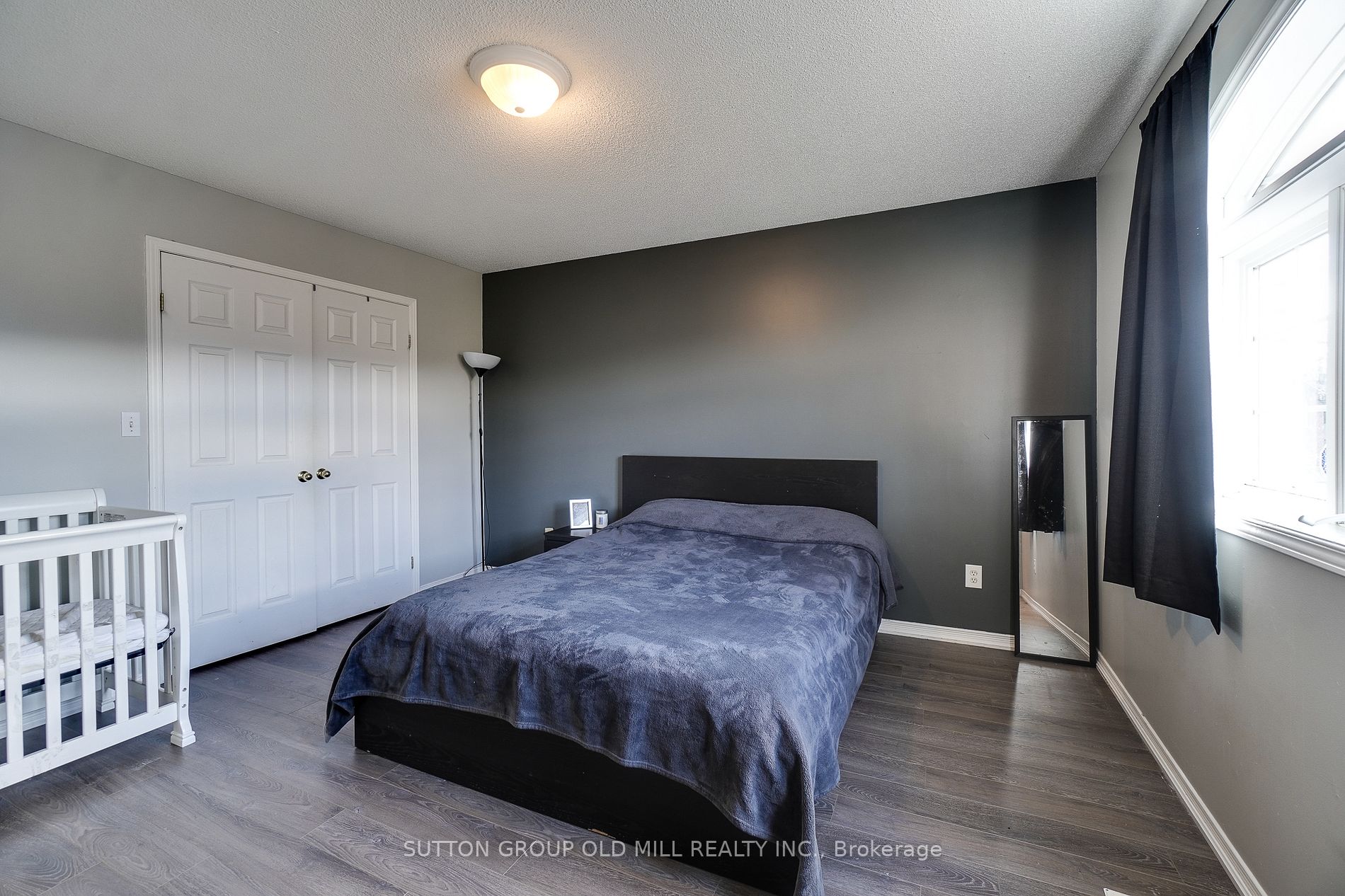 32 Magnolia Cres