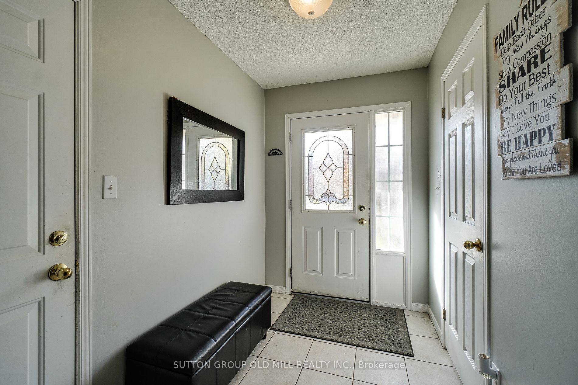 32 Magnolia Cres