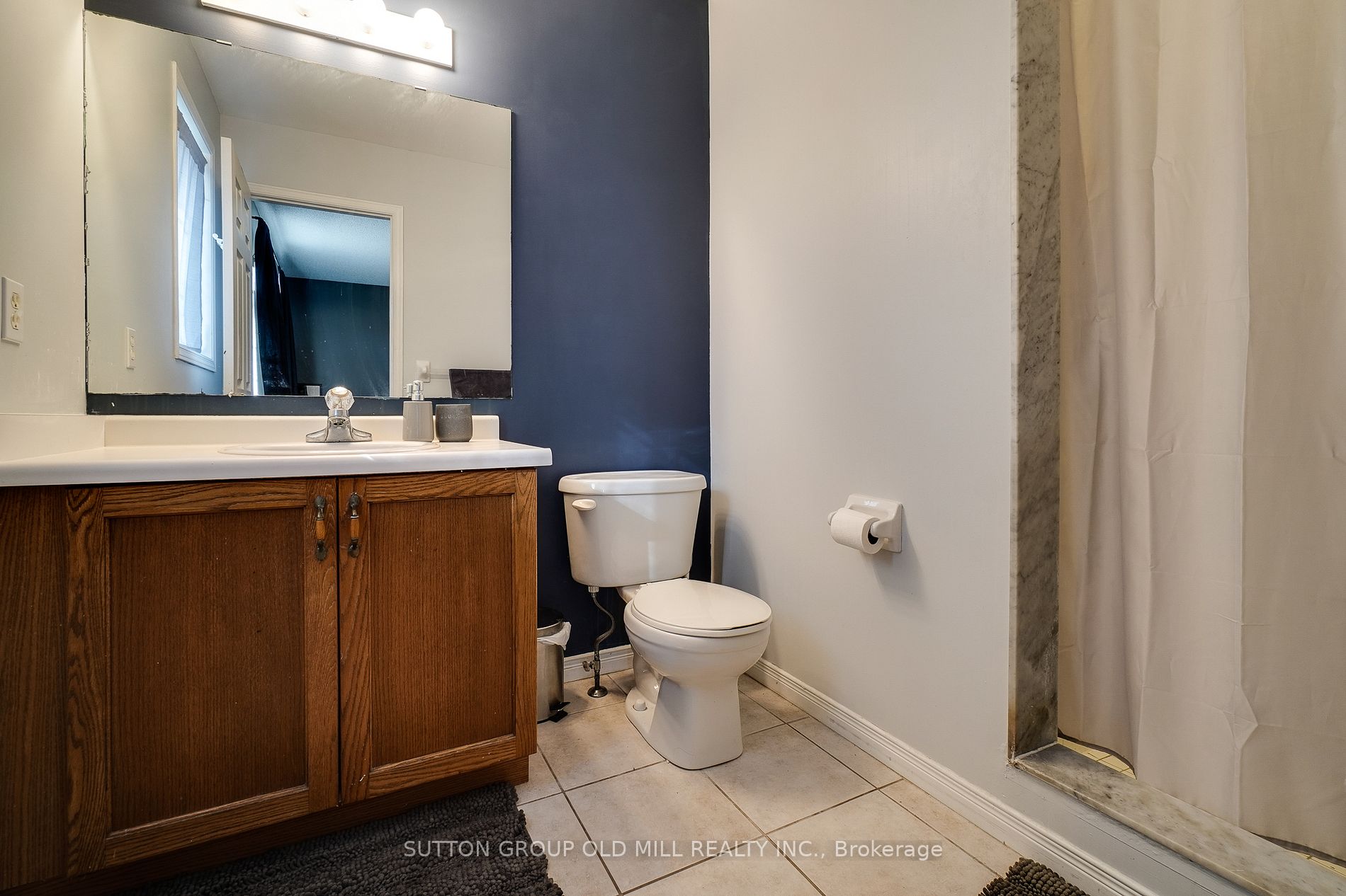 32 Magnolia Cres