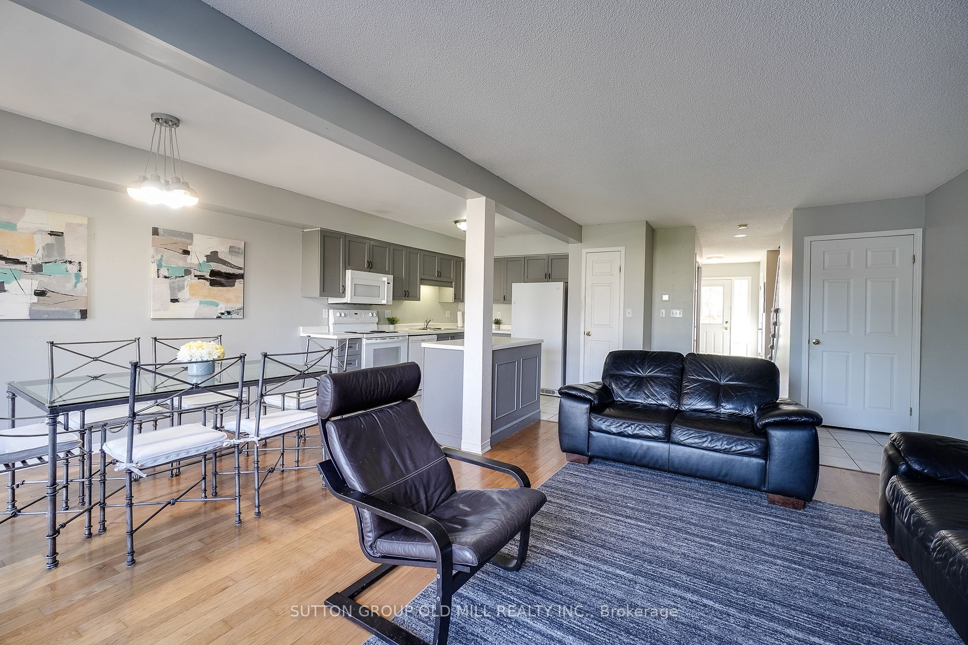 32 Magnolia Cres