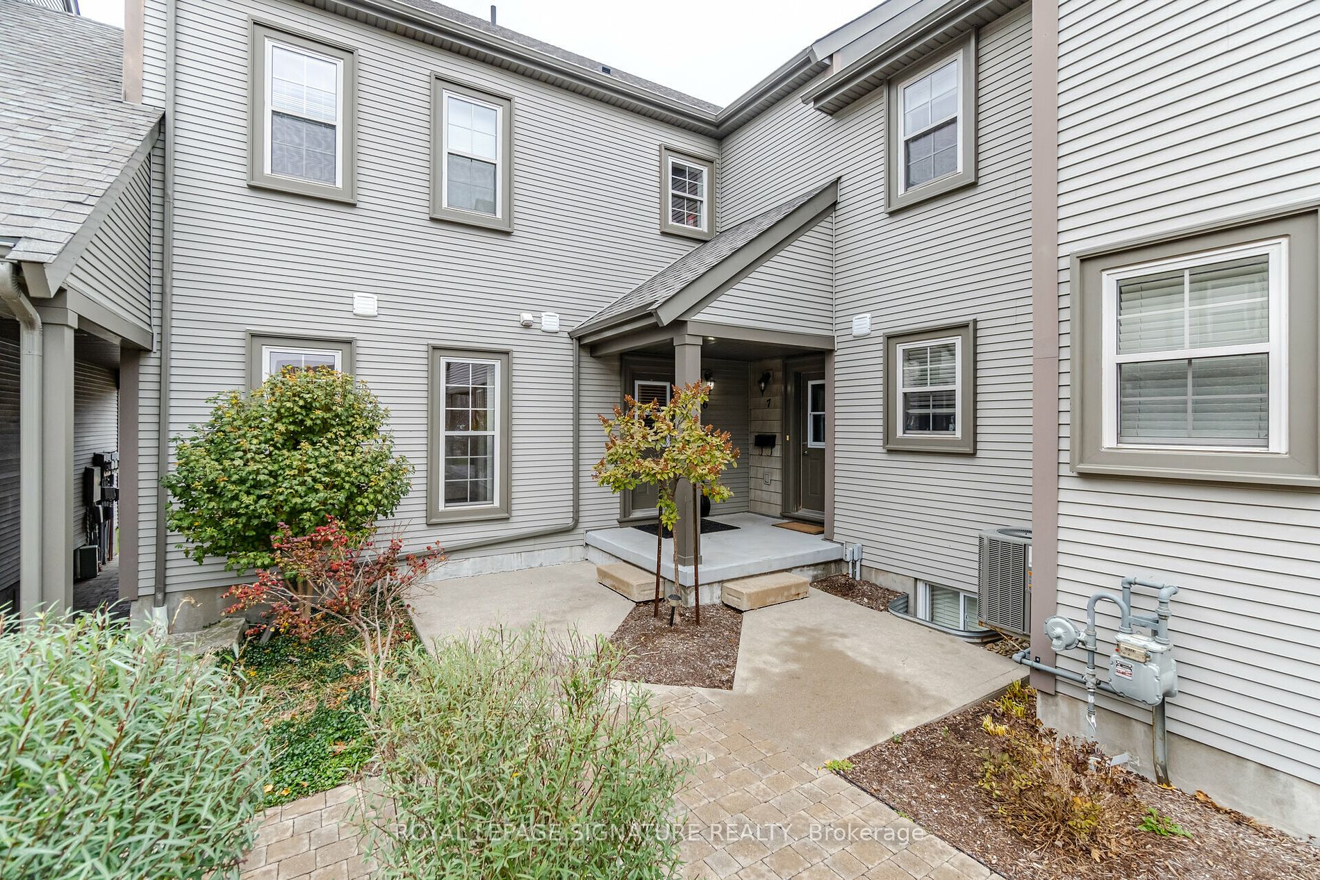 100 Frederick Dr, #6