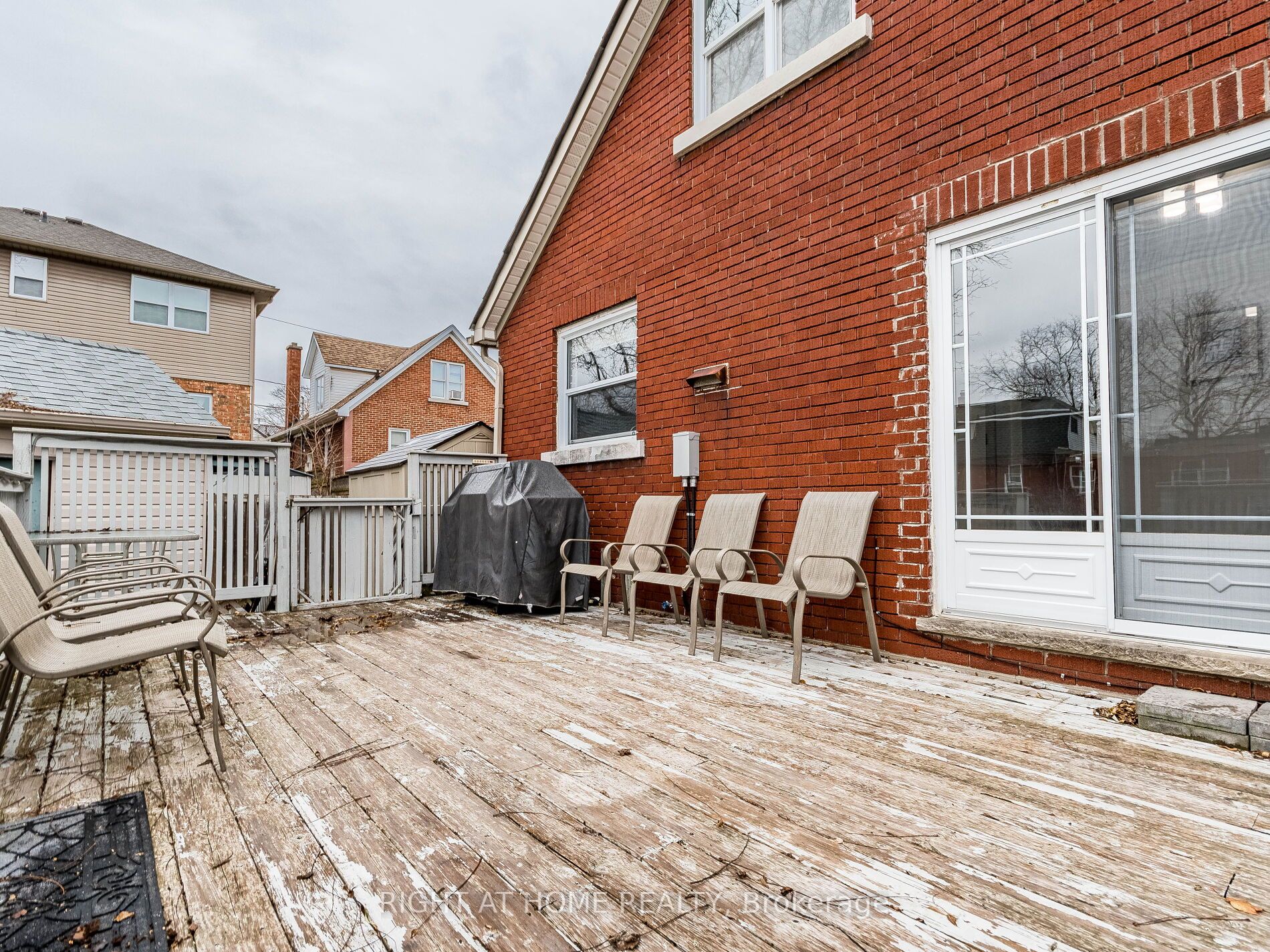 9 Kehl St