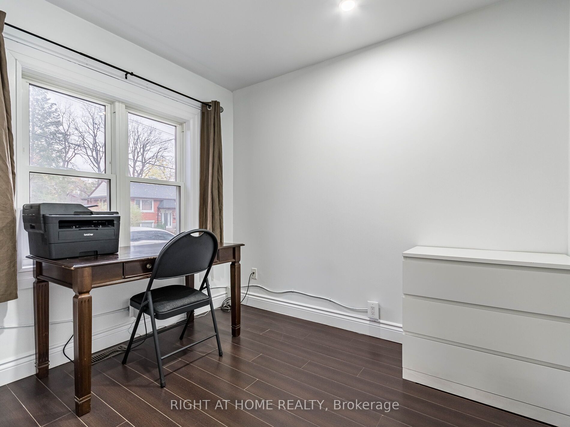 9 Kehl St