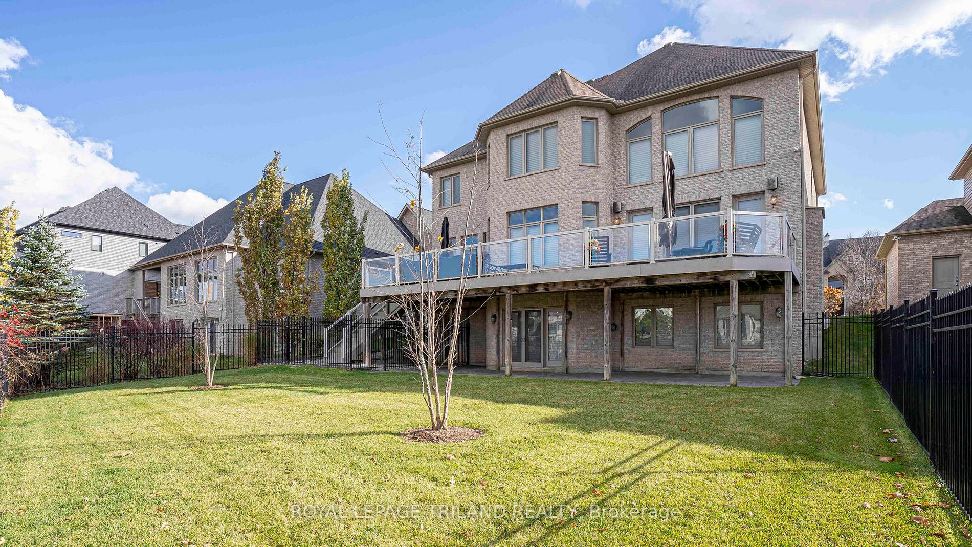 465 Eagletrace Dr