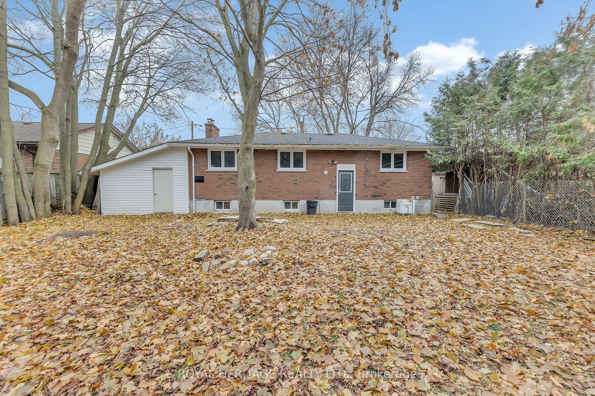 354 Woodbine Ave