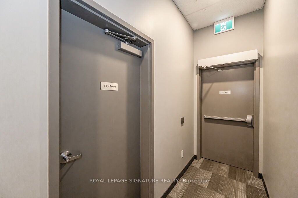 308 Lester St, #301