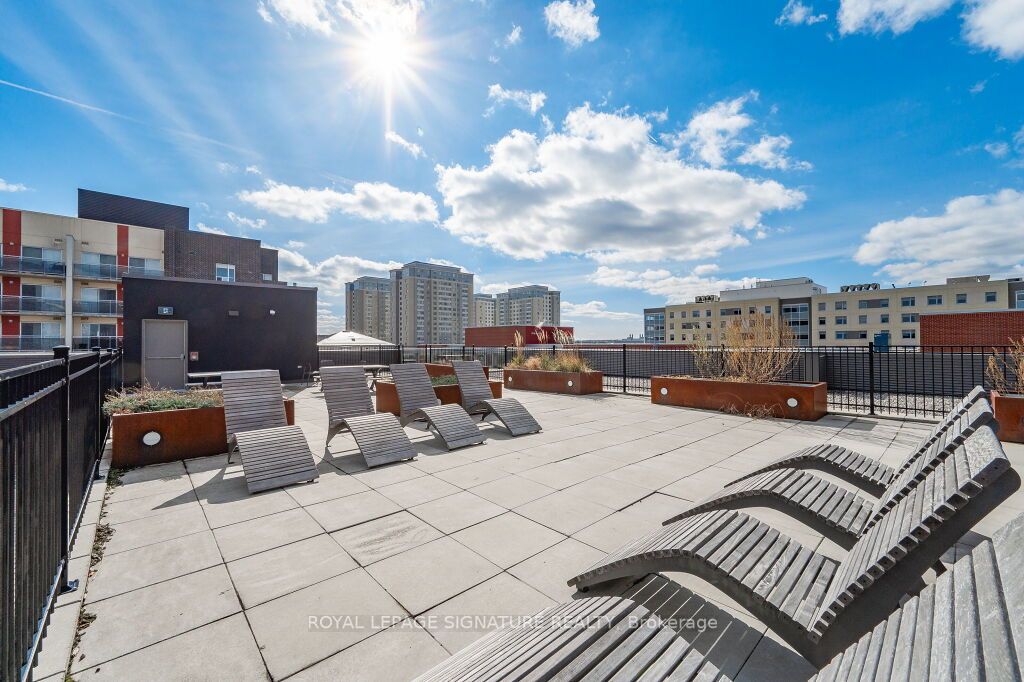 308 Lester St, #301