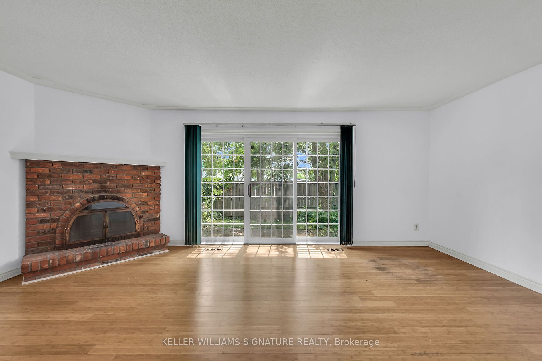 409 Vine St, #3