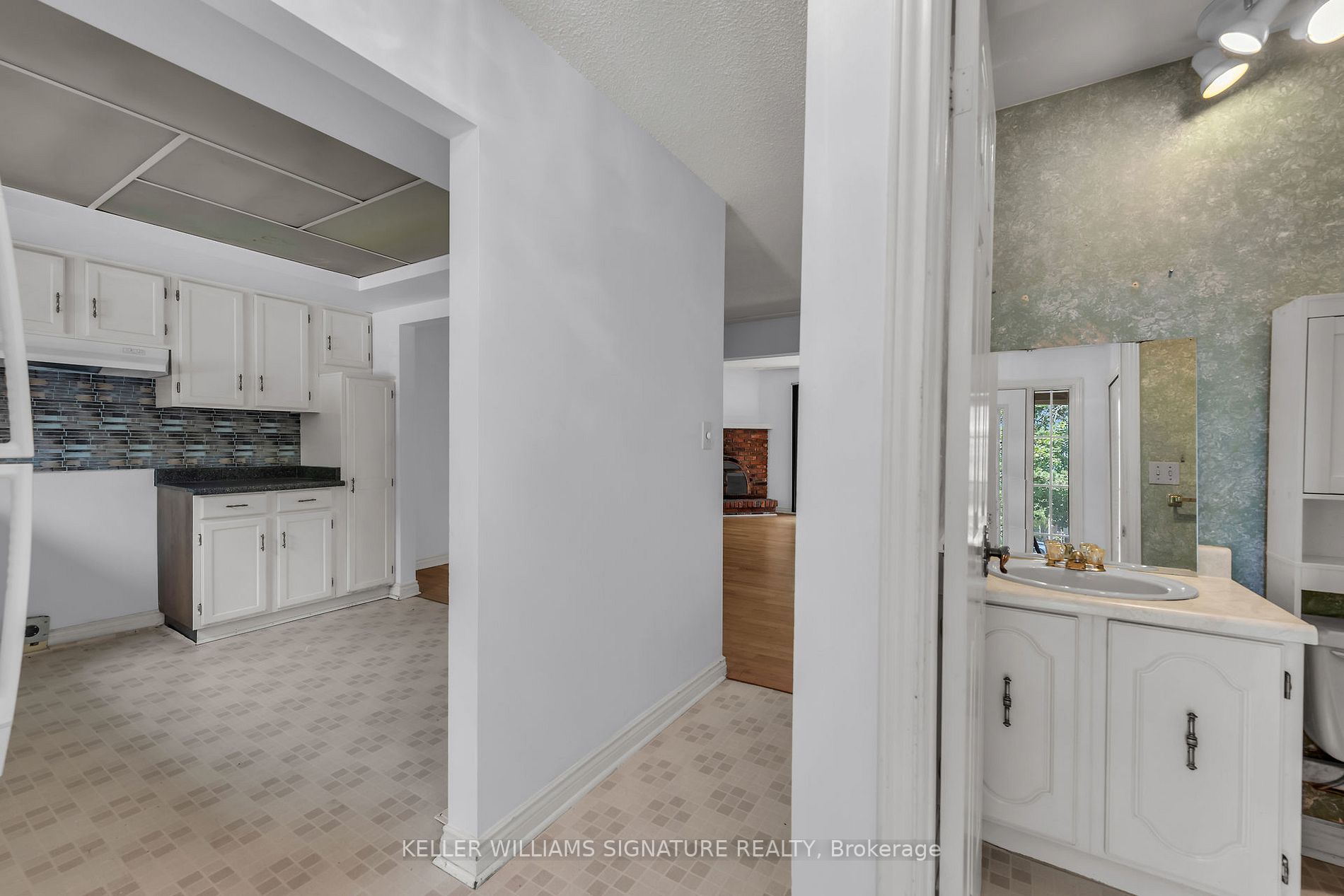 409 Vine St, #3