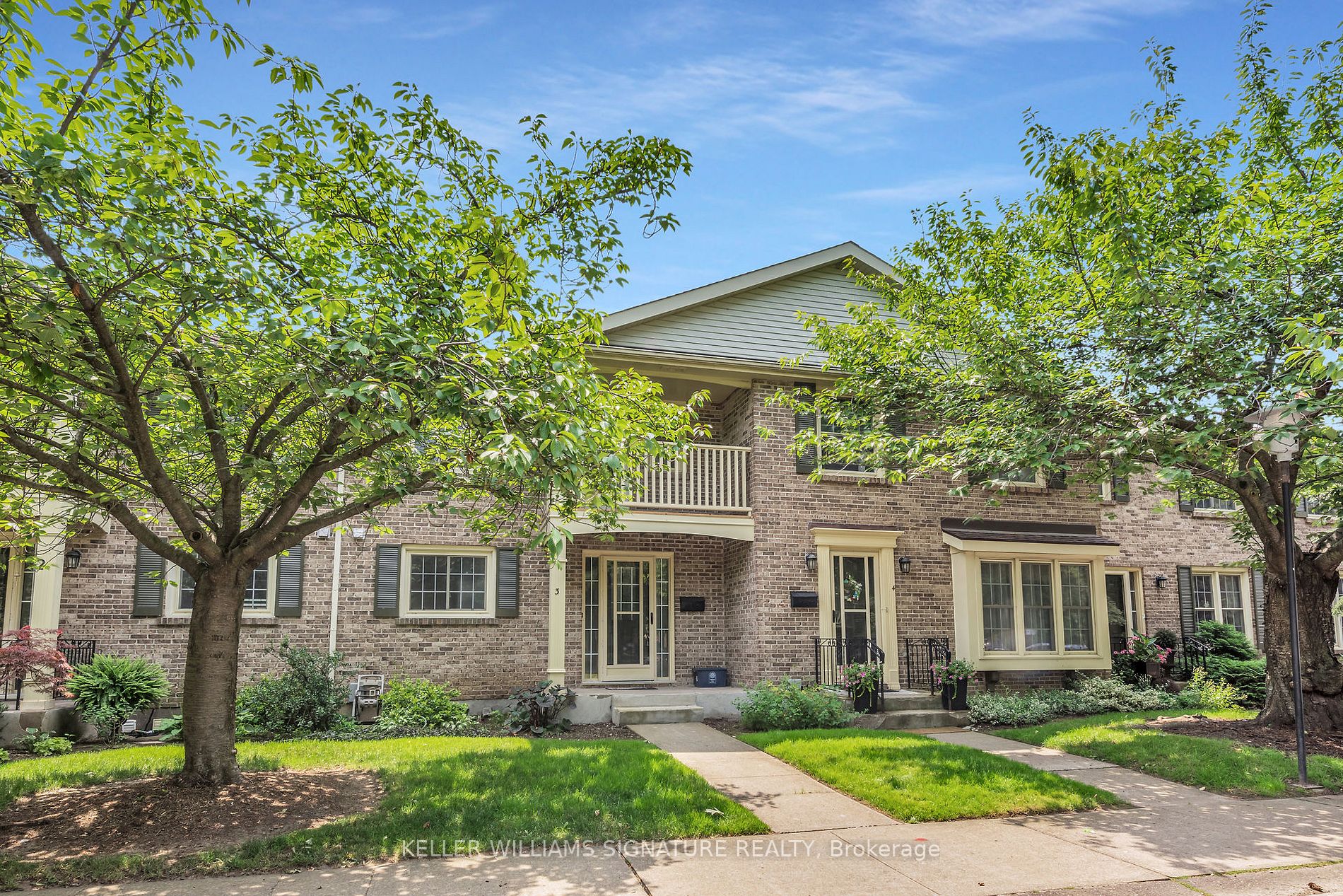 409 Vine St, #3