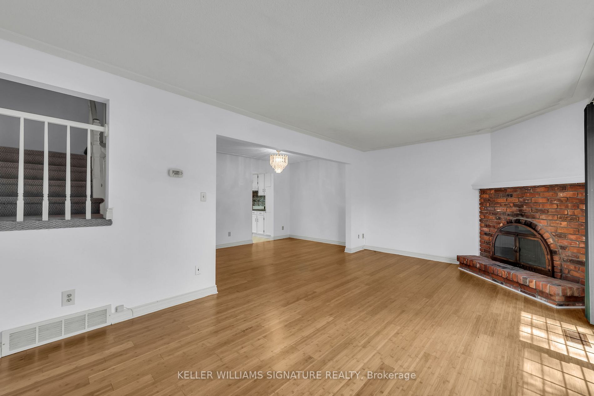 409 Vine St, #3
