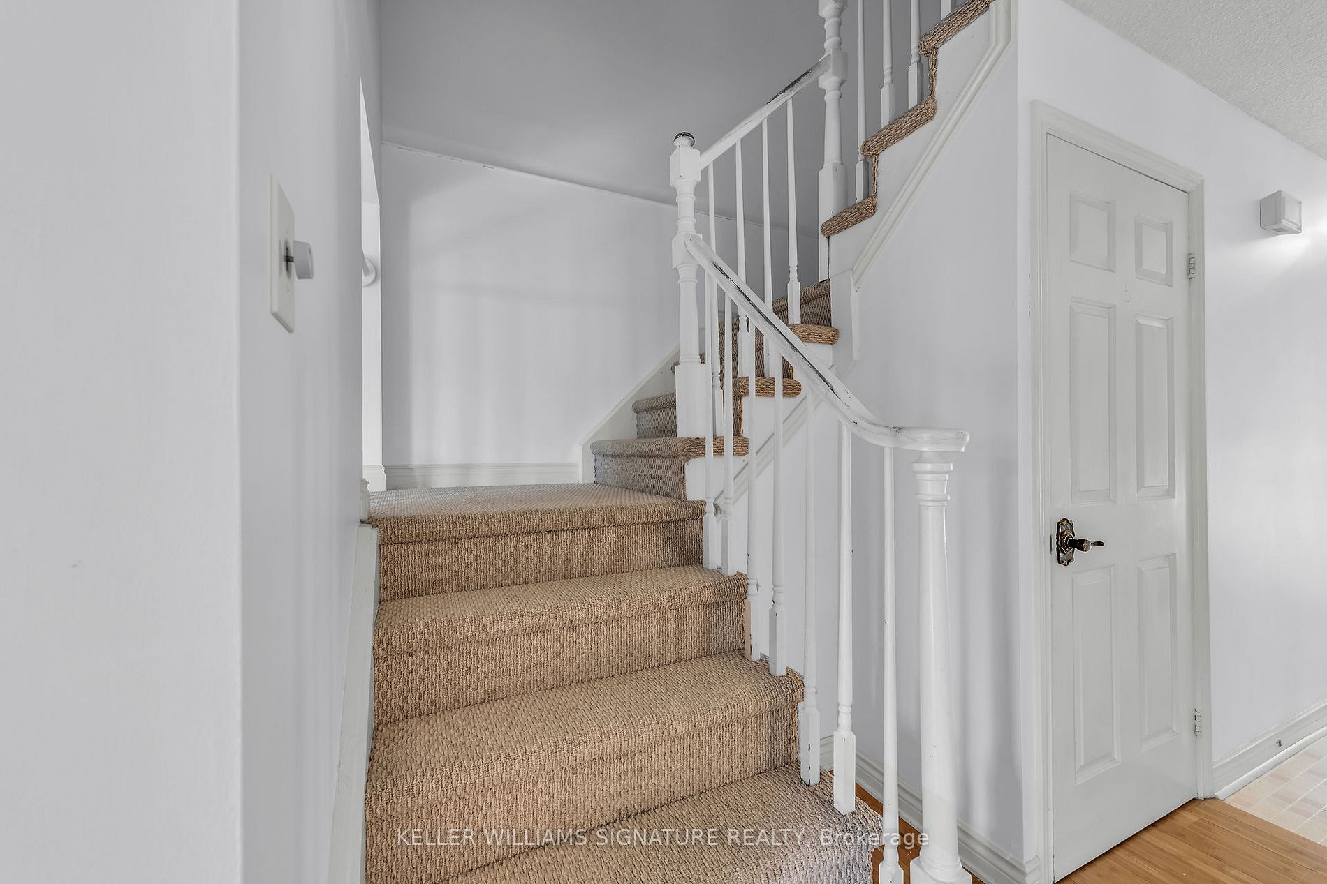409 Vine St, #3