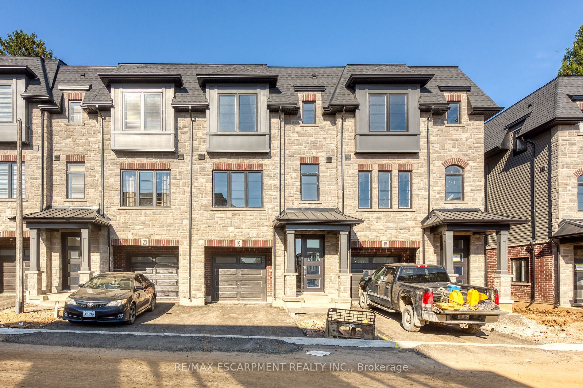 187 Wilson St, #19
