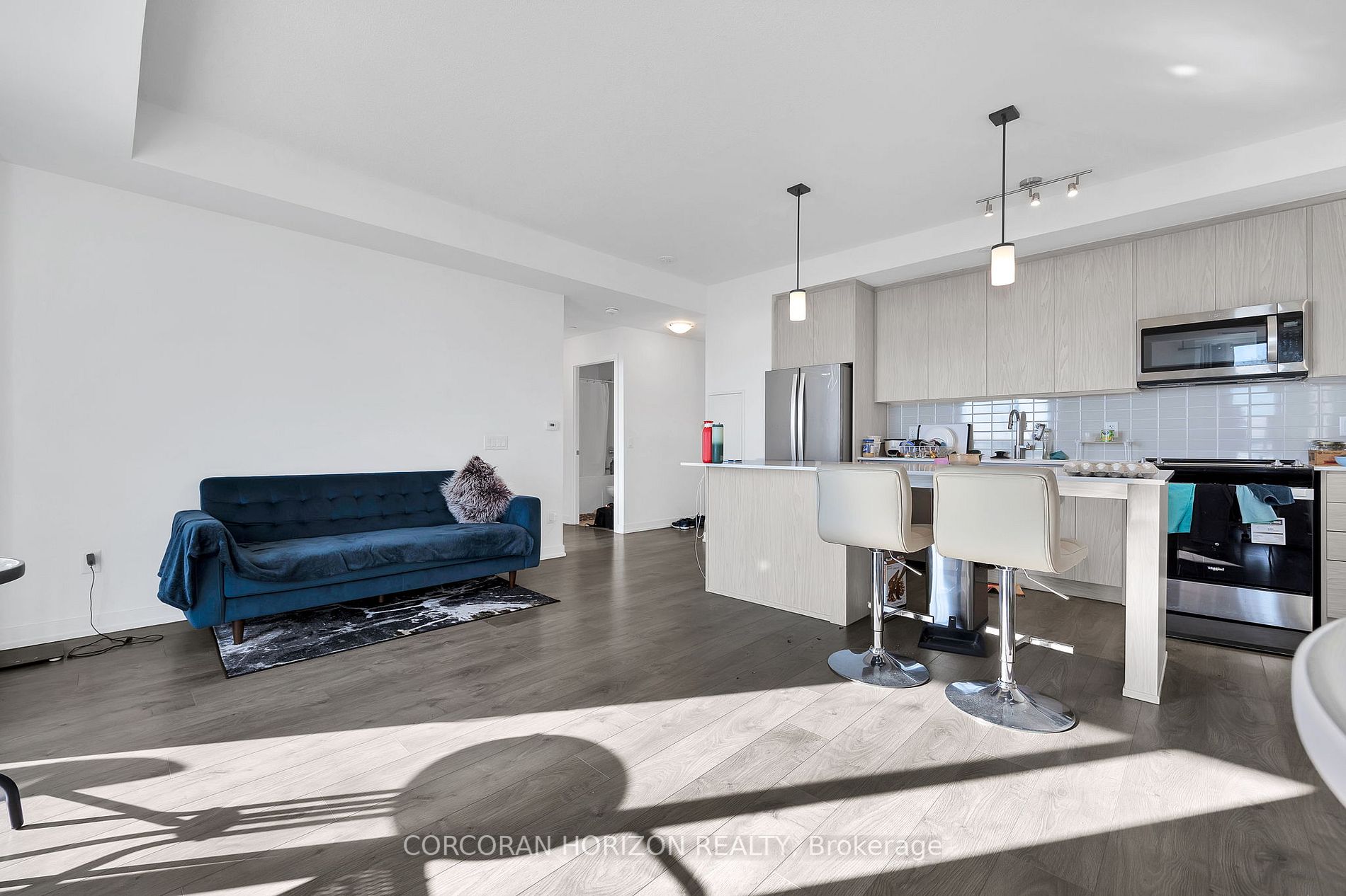 55 Duke St W, #1604