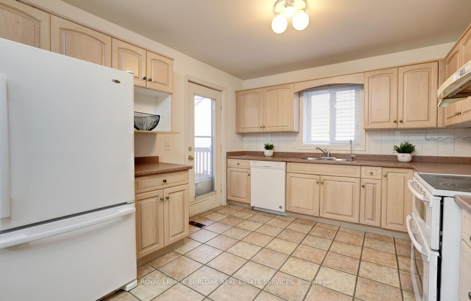 8055 Pinellas Park Dr