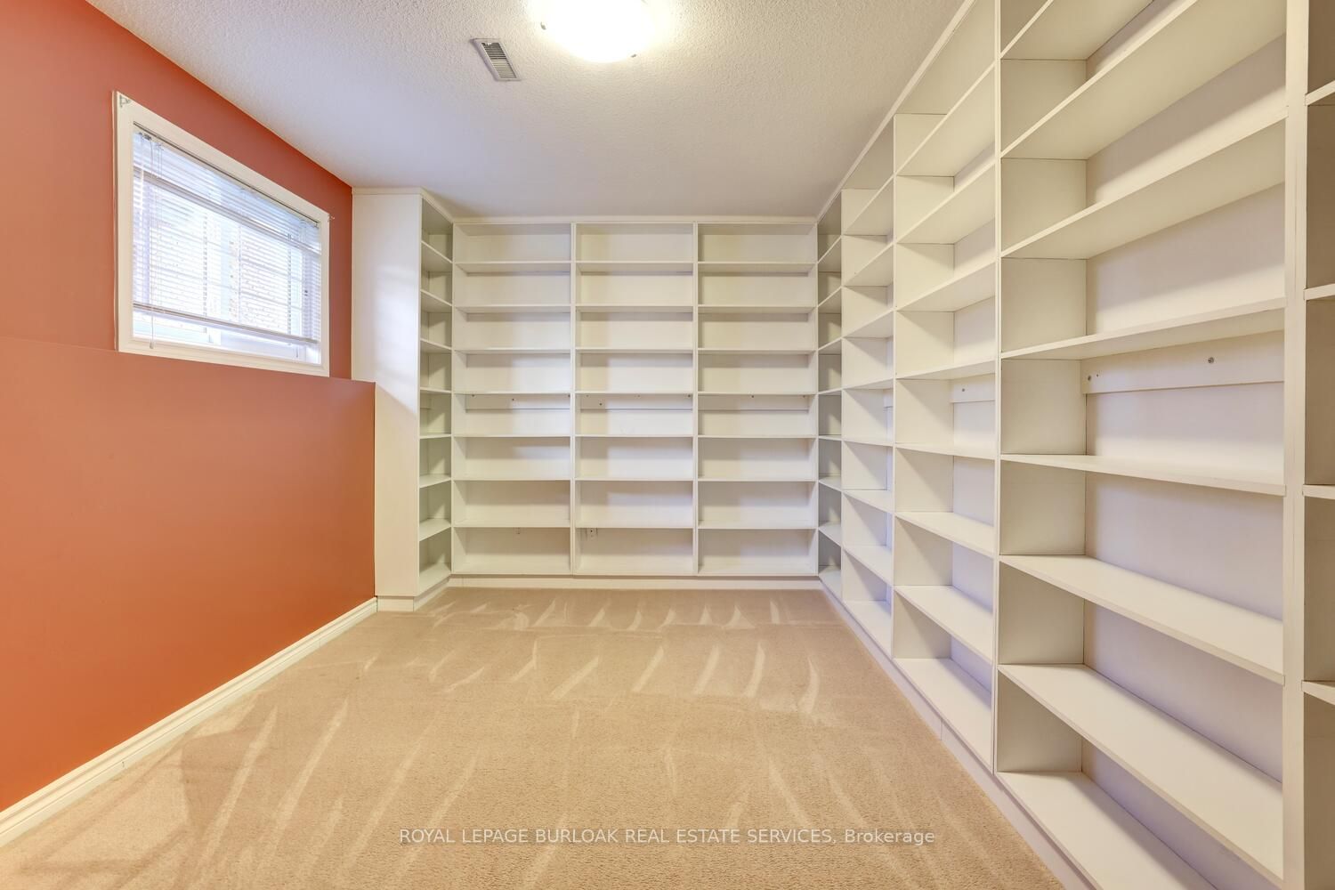 8055 Pinellas Park Dr